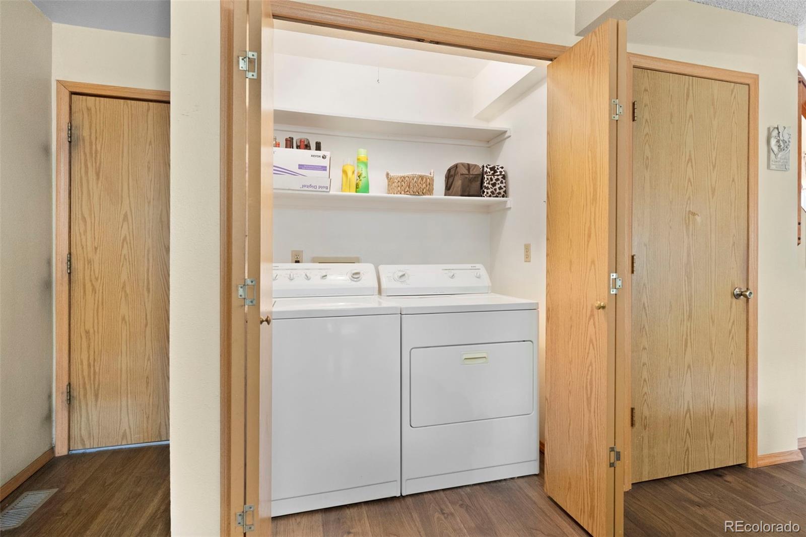 MLS Image #17 for 720  walden court,littleton, Colorado