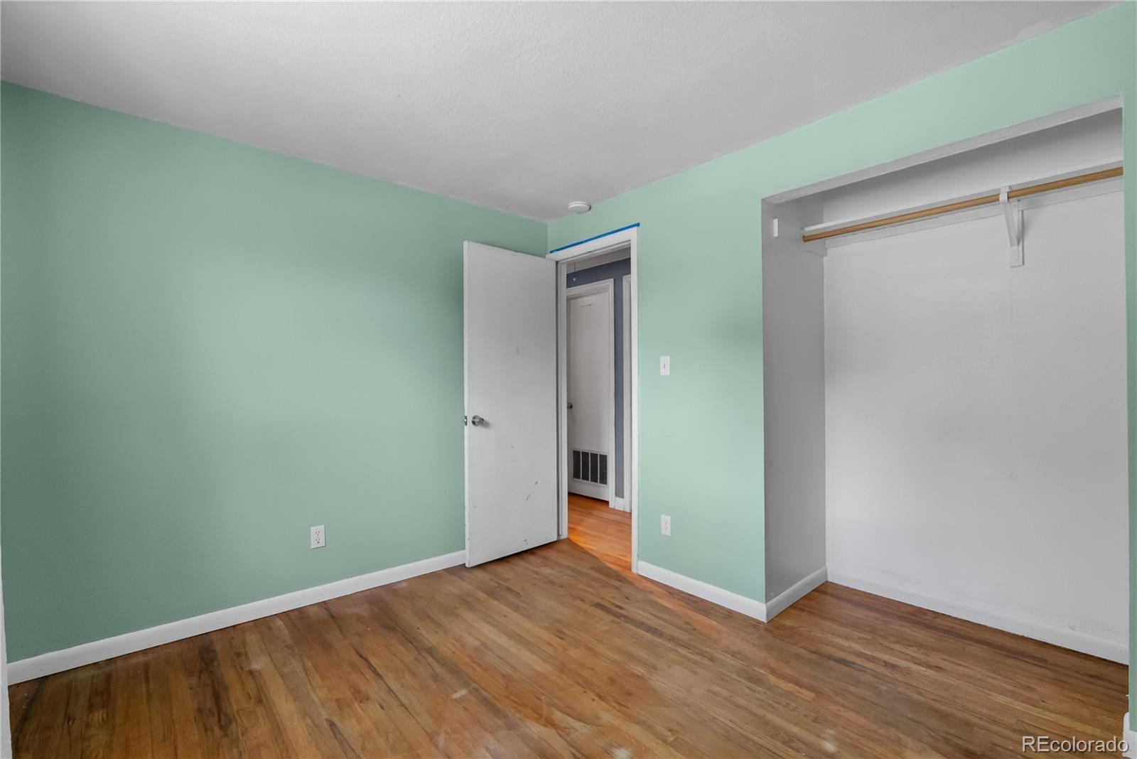 MLS Image #13 for 4011 e pikes peak avenue,colorado springs, Colorado