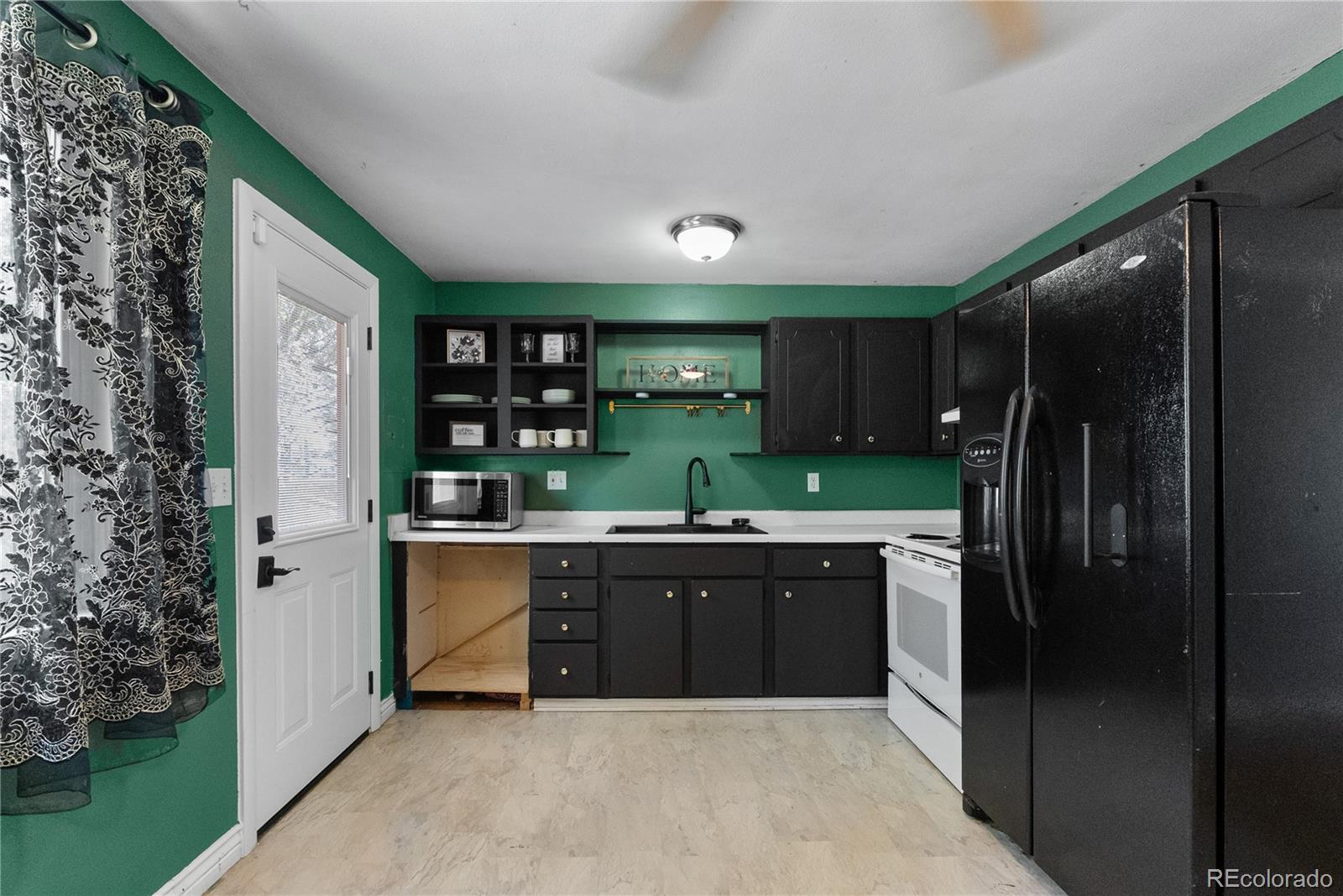 MLS Image #6 for 4011 e pikes peak avenue,colorado springs, Colorado