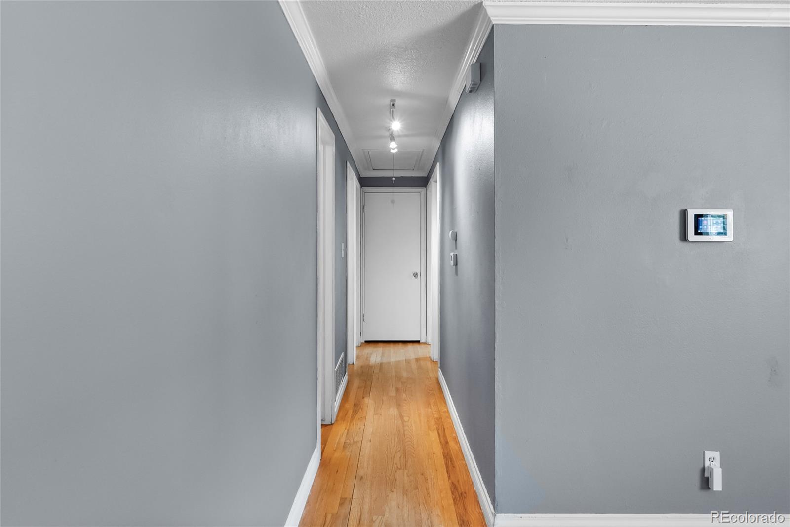 MLS Image #7 for 4011 e pikes peak avenue,colorado springs, Colorado