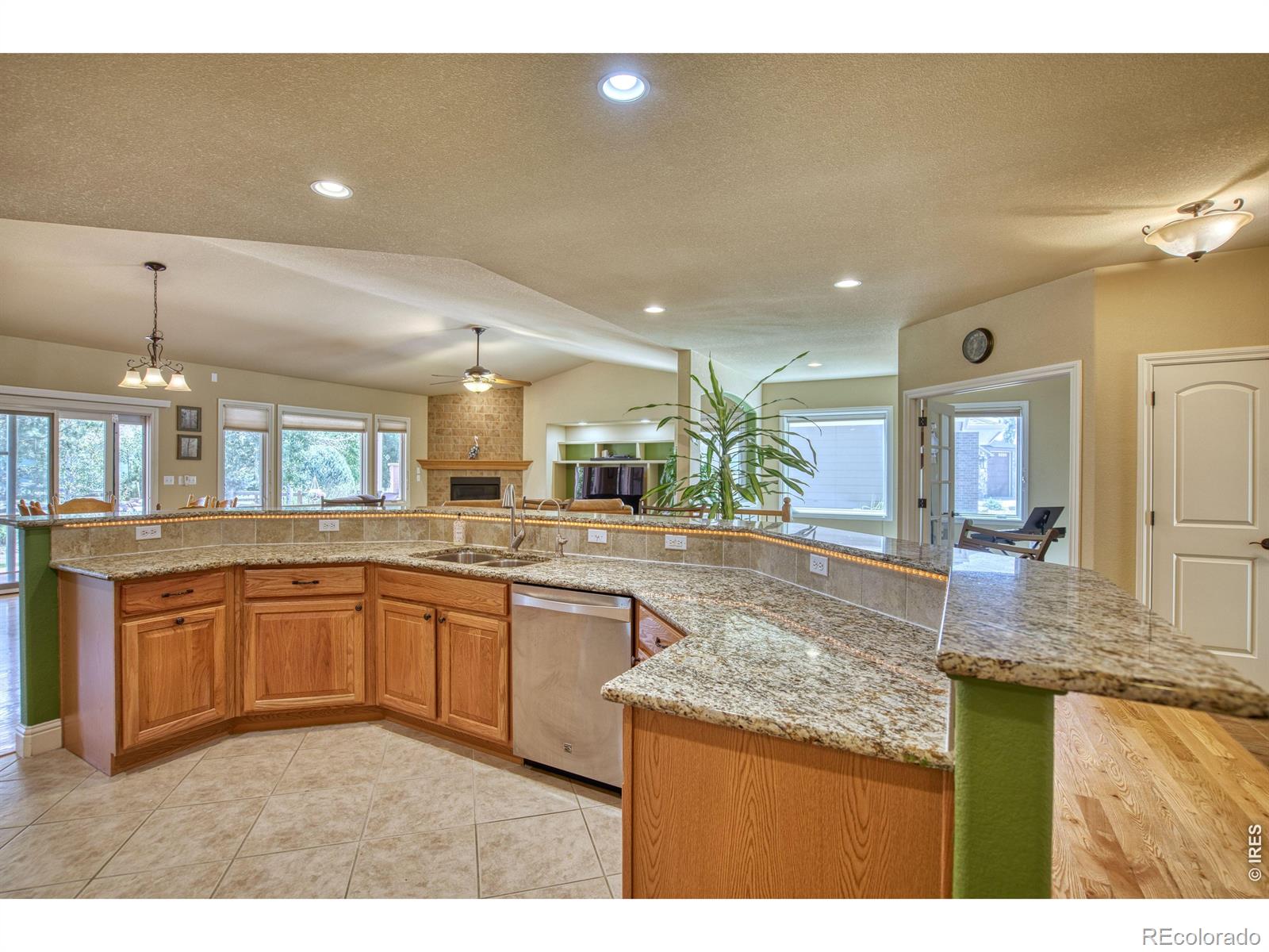 MLS Image #11 for 624  park pl dr,brighton, Colorado