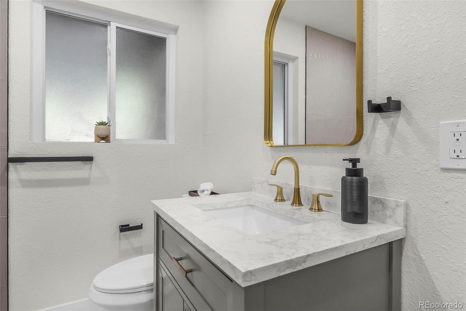 MLS Image #20 for 1115 s harlan street,lakewood, Colorado