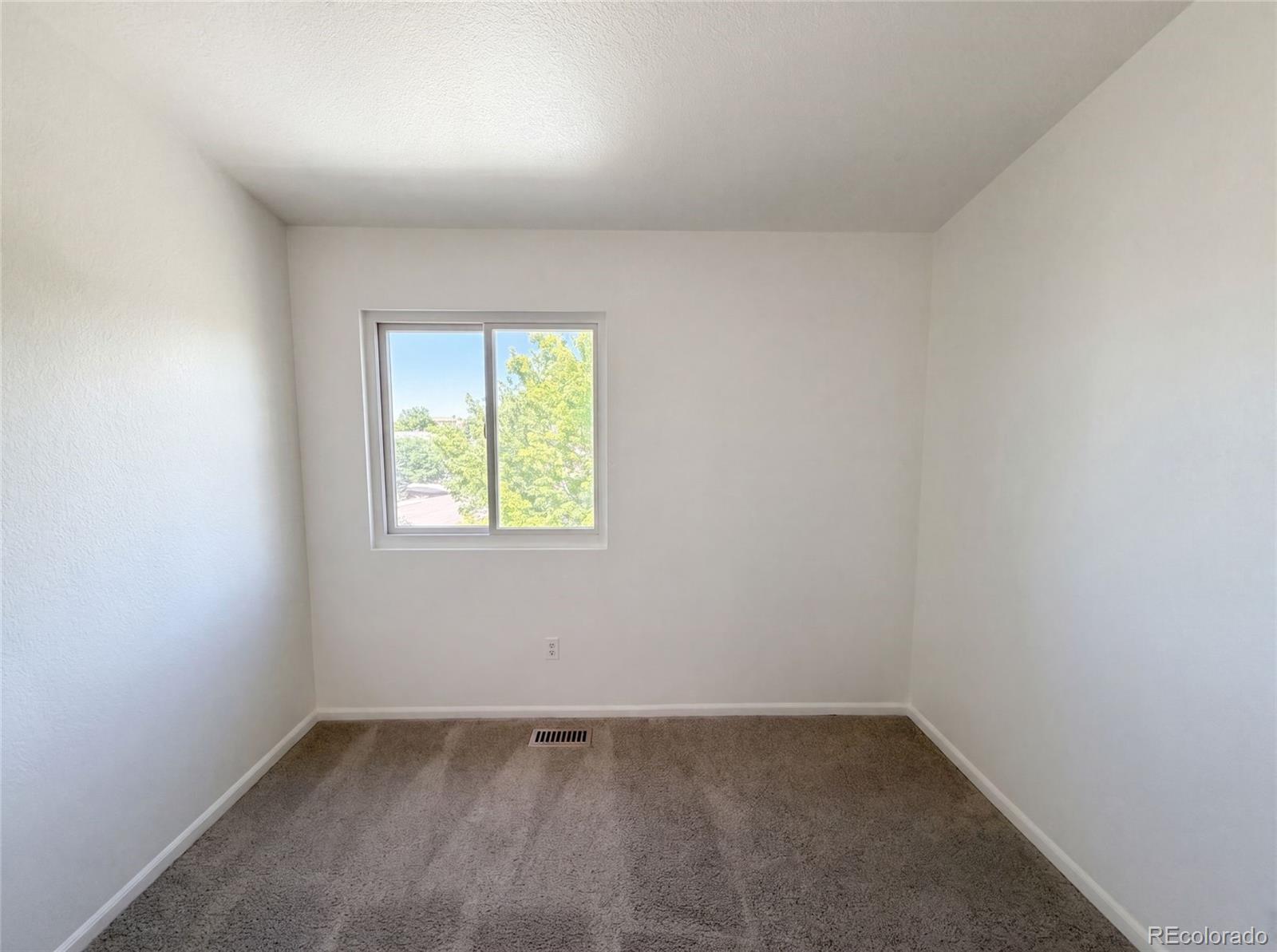 MLS Image #12 for 7190  pine hills way,littleton, Colorado
