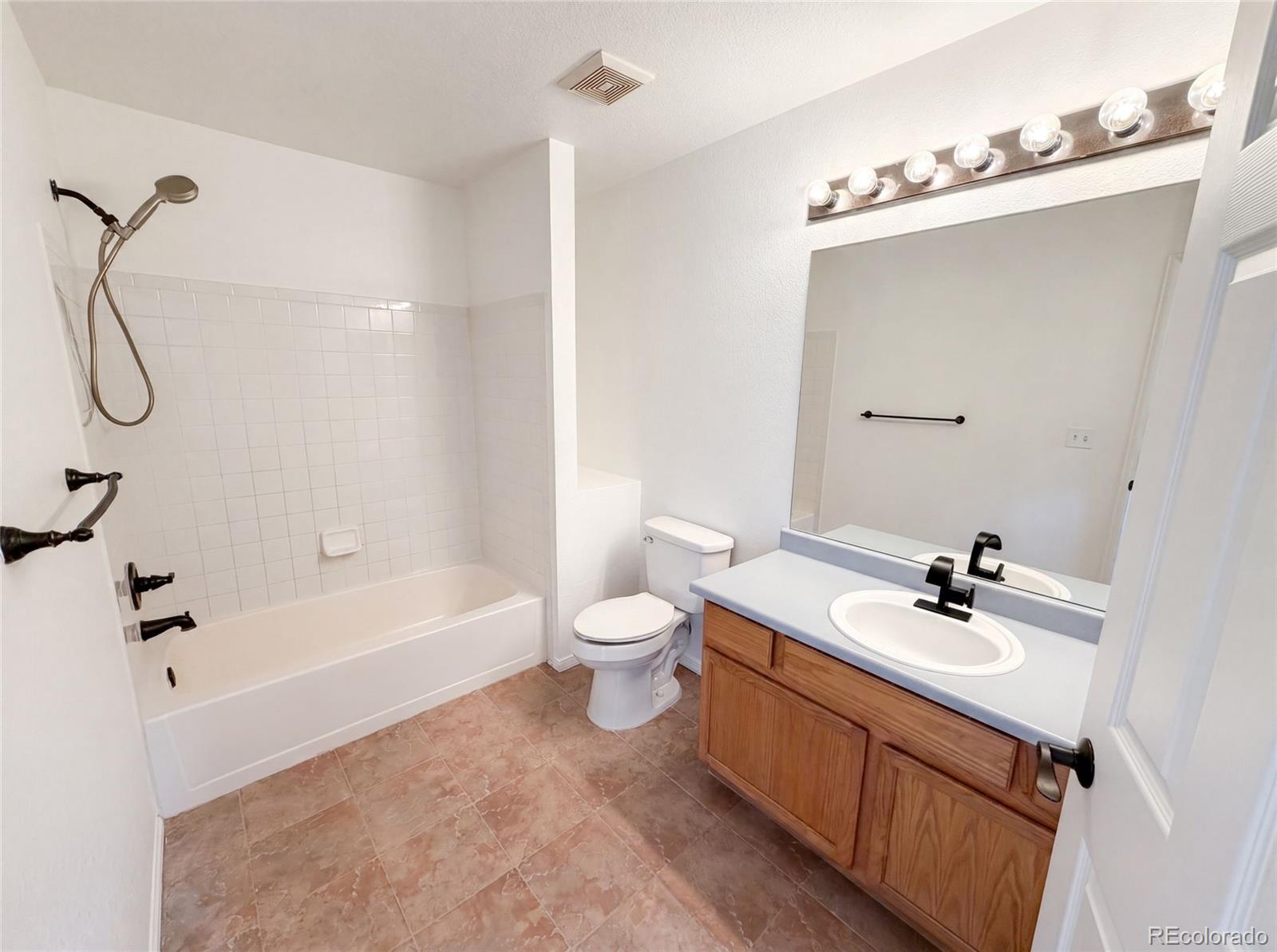 MLS Image #15 for 7190  pine hills way,littleton, Colorado