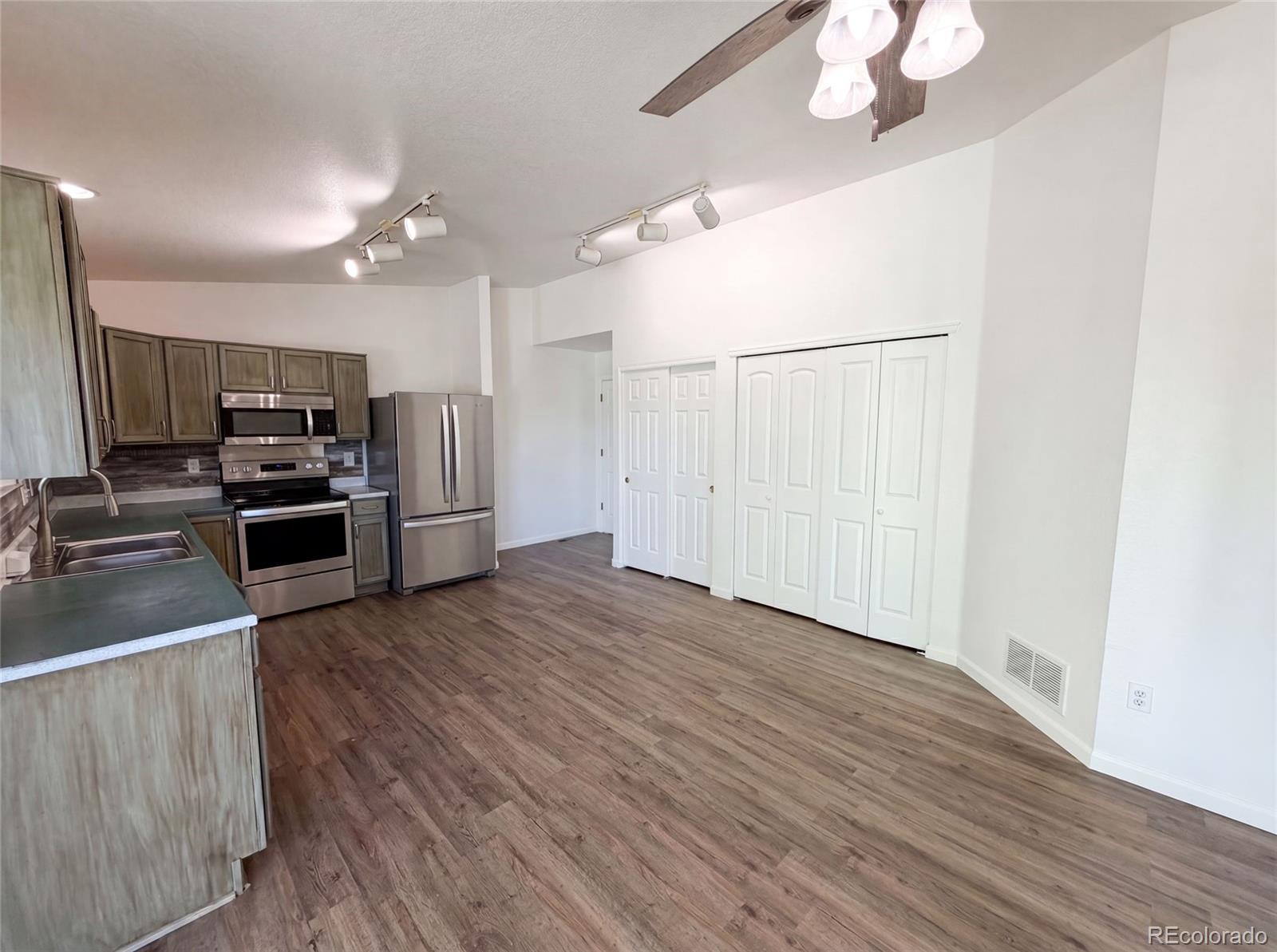 MLS Image #8 for 7190  pine hills way,littleton, Colorado