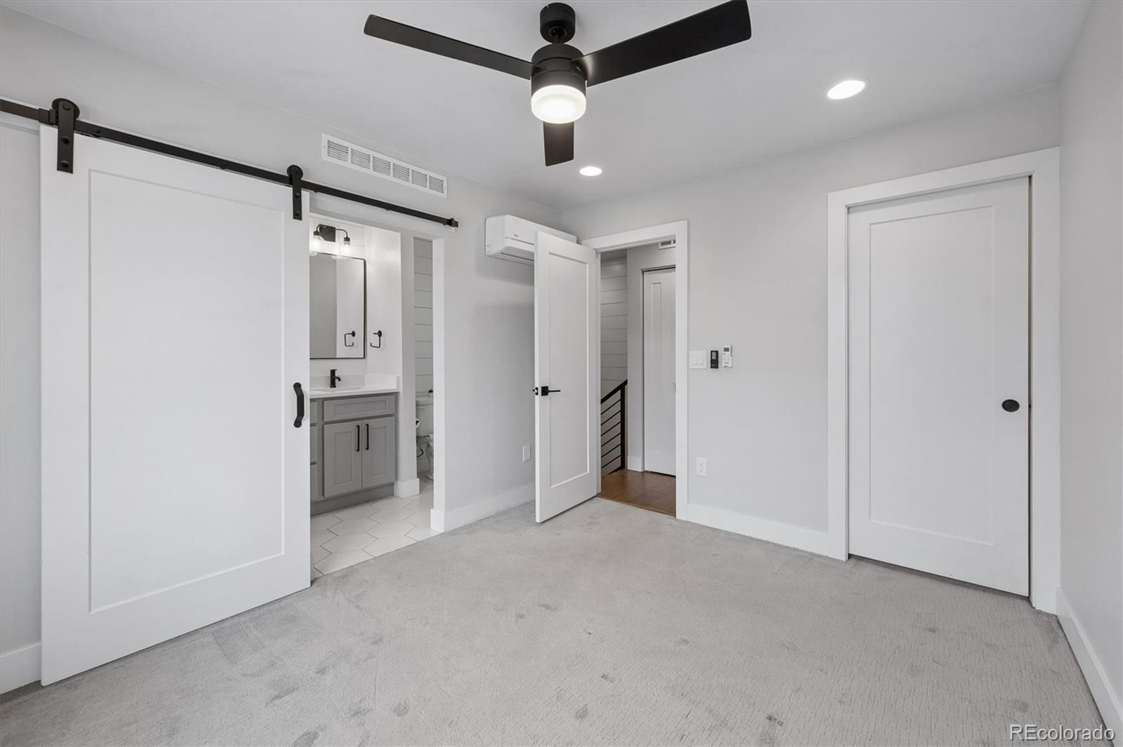 MLS Image #14 for 2478 s delaware street,denver, Colorado