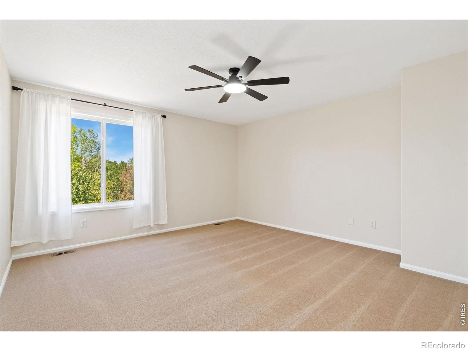 MLS Image #13 for 1890  twin lakes circle,loveland, Colorado