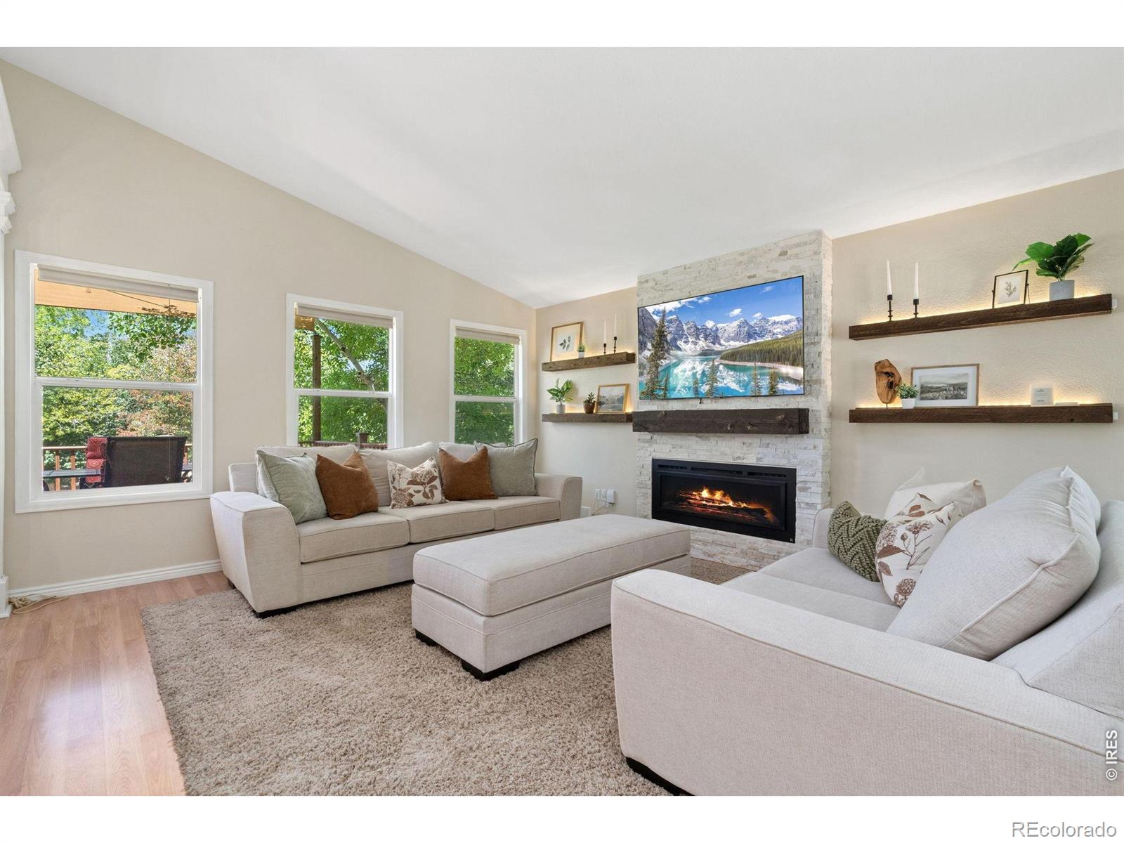MLS Image #3 for 1890  twin lakes circle,loveland, Colorado