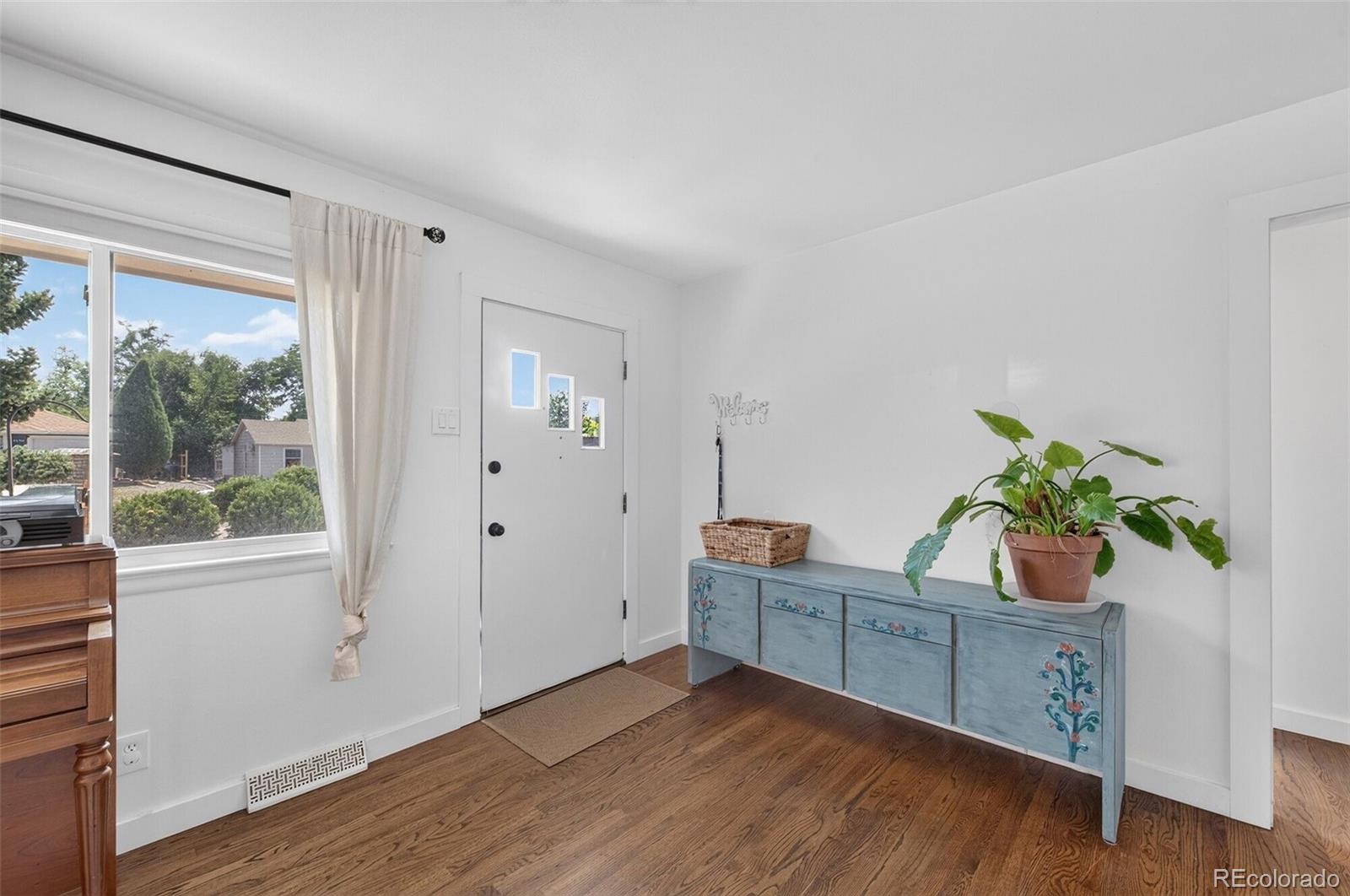 MLS Image #8 for 5189 s sherman street,littleton, Colorado