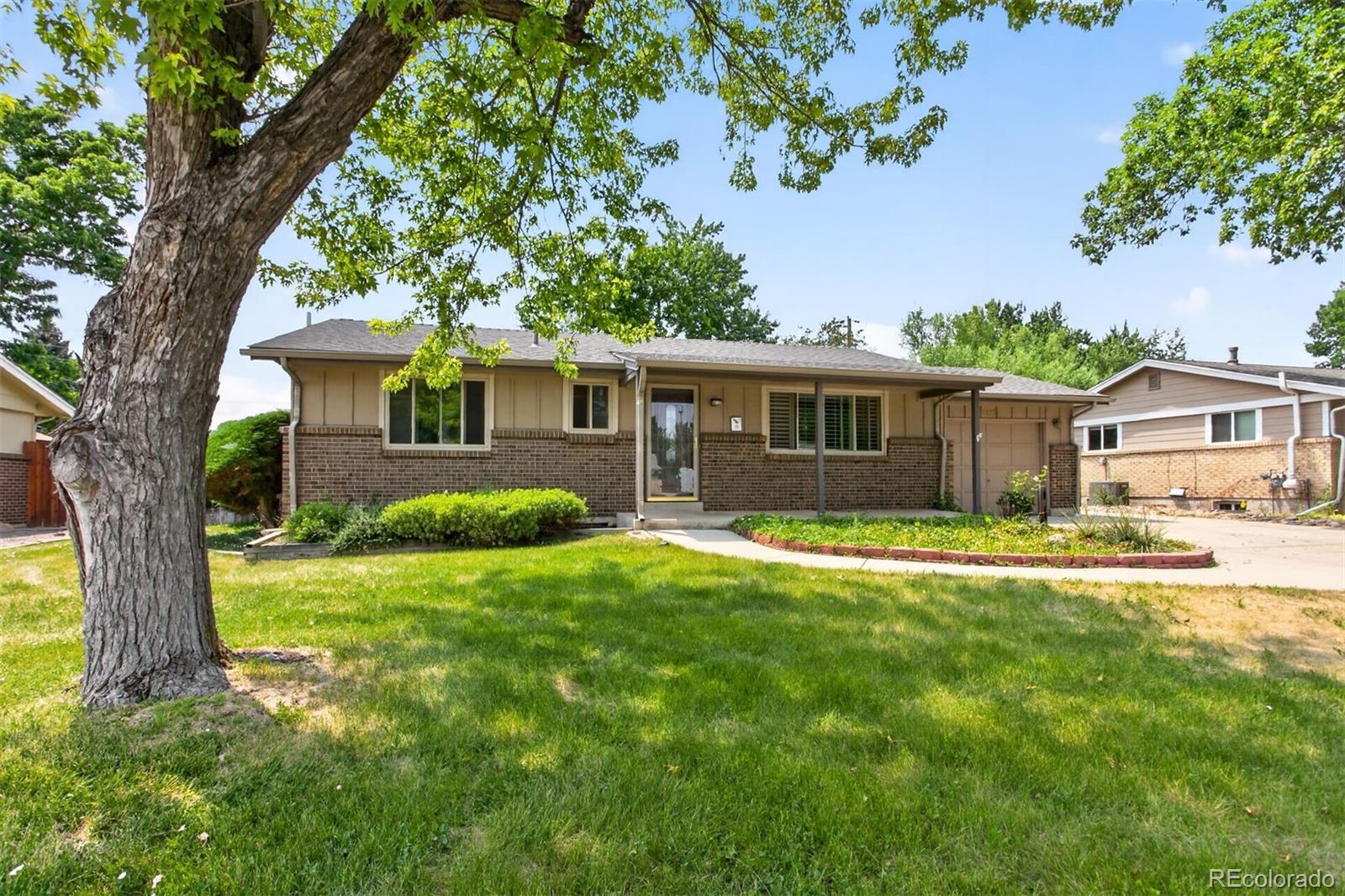 MLS Image #2 for 1833 s carr street,lakewood, Colorado