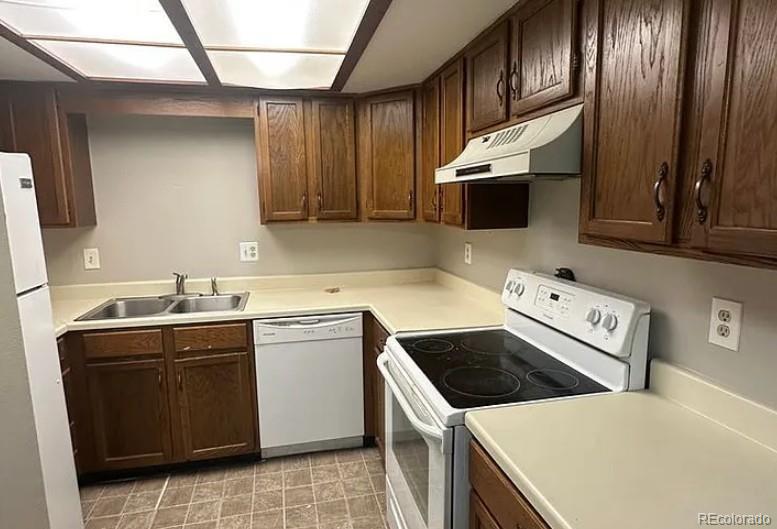 MLS Image #4 for 15402 e arizona avenue,aurora, Colorado