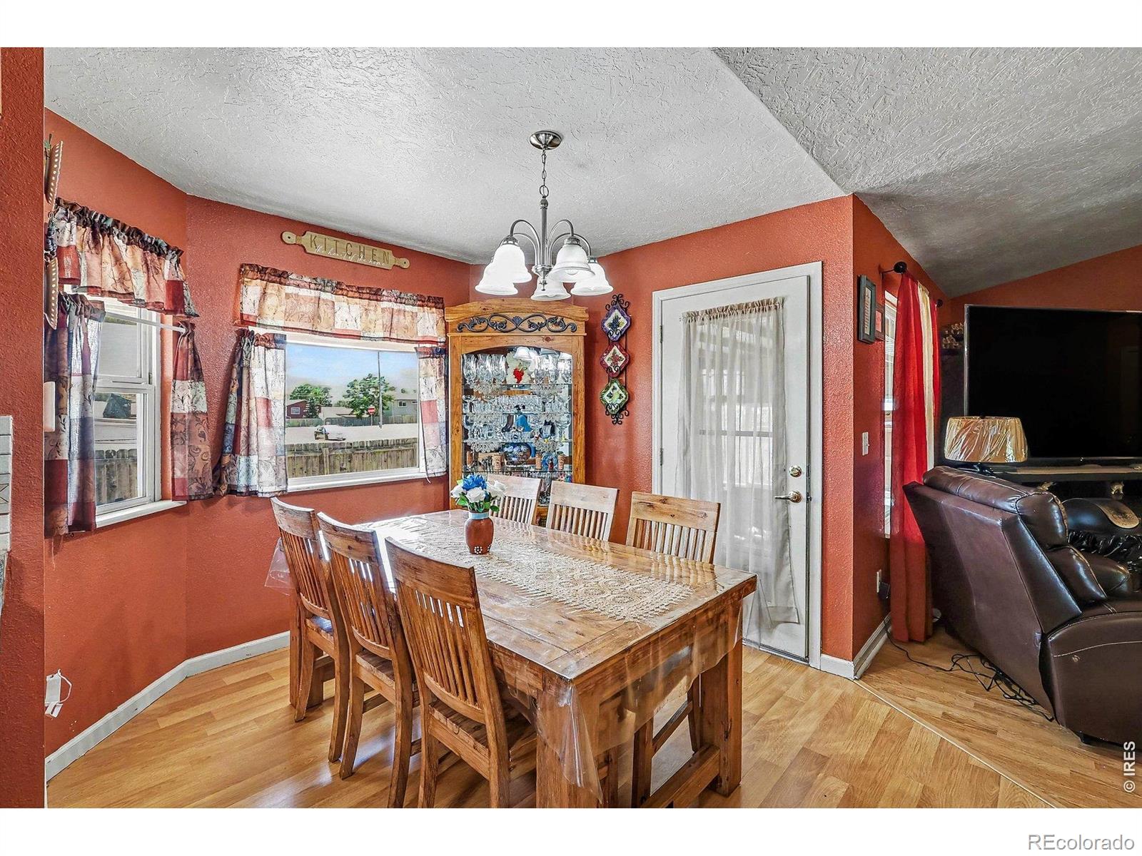 MLS Image #4 for 3628  centennial circle,evans, Colorado
