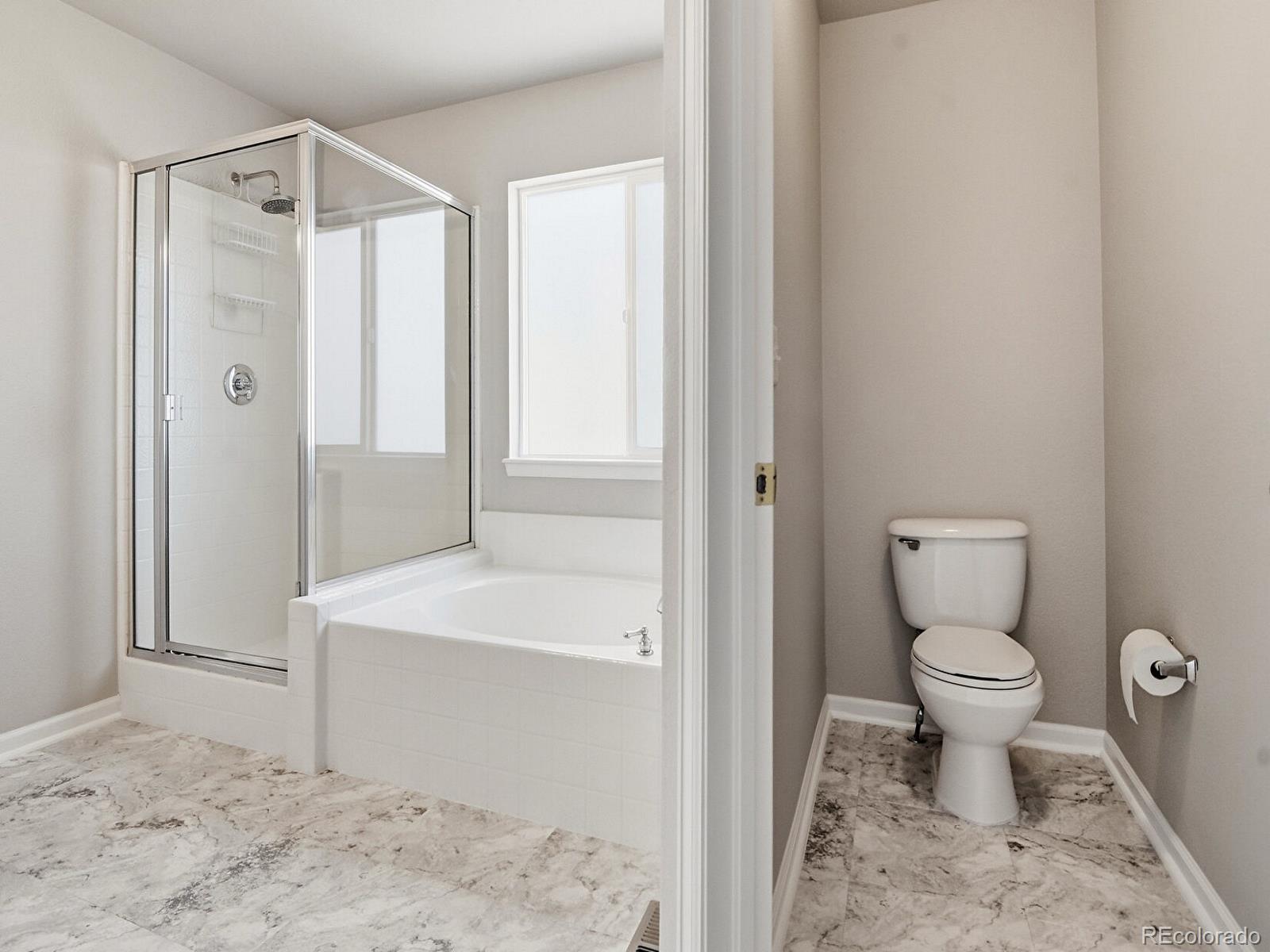 MLS Image #15 for 3261 e 102nd court,denver, Colorado