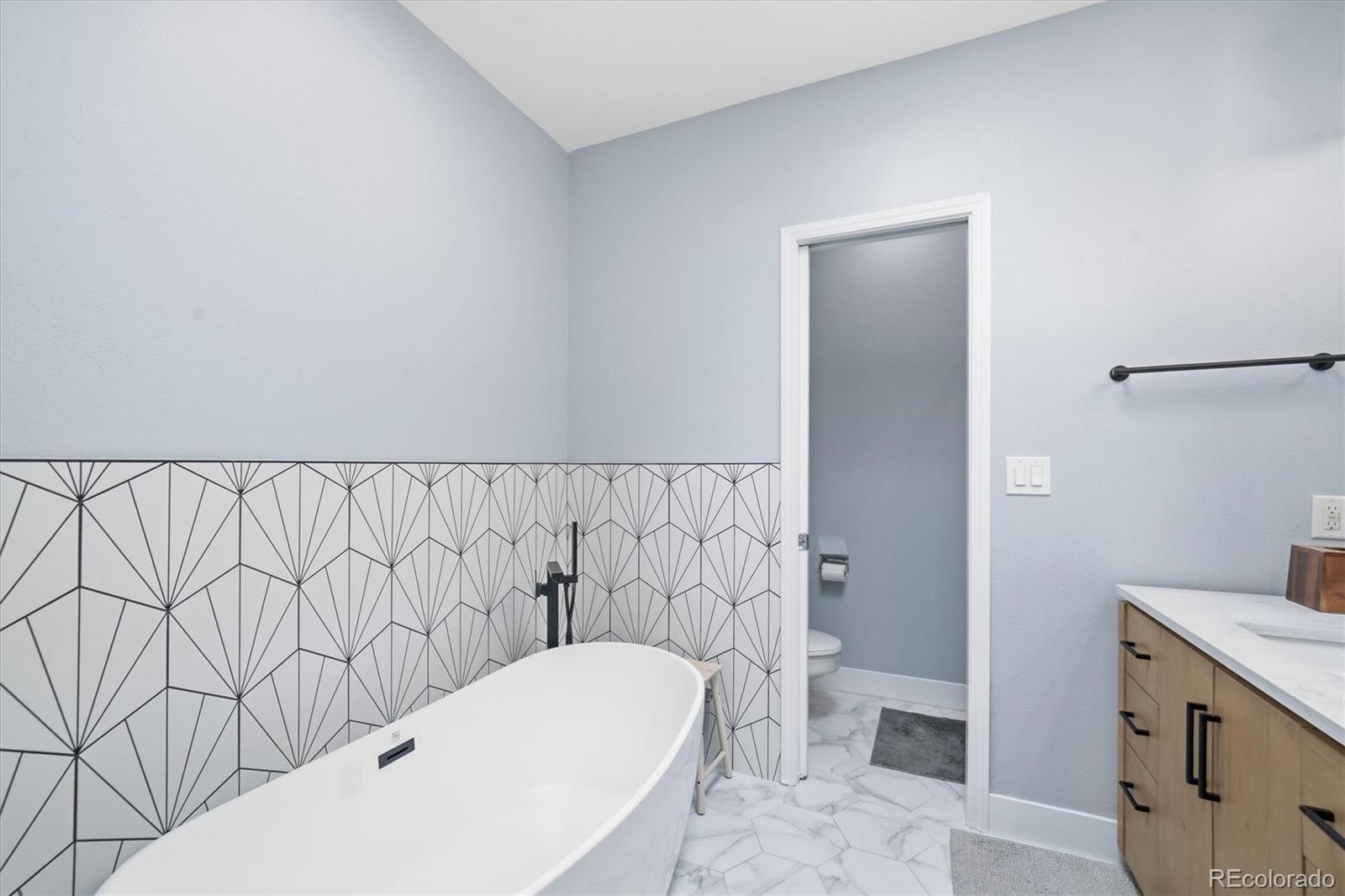 MLS Image #19 for 2580  17th street,denver, Colorado