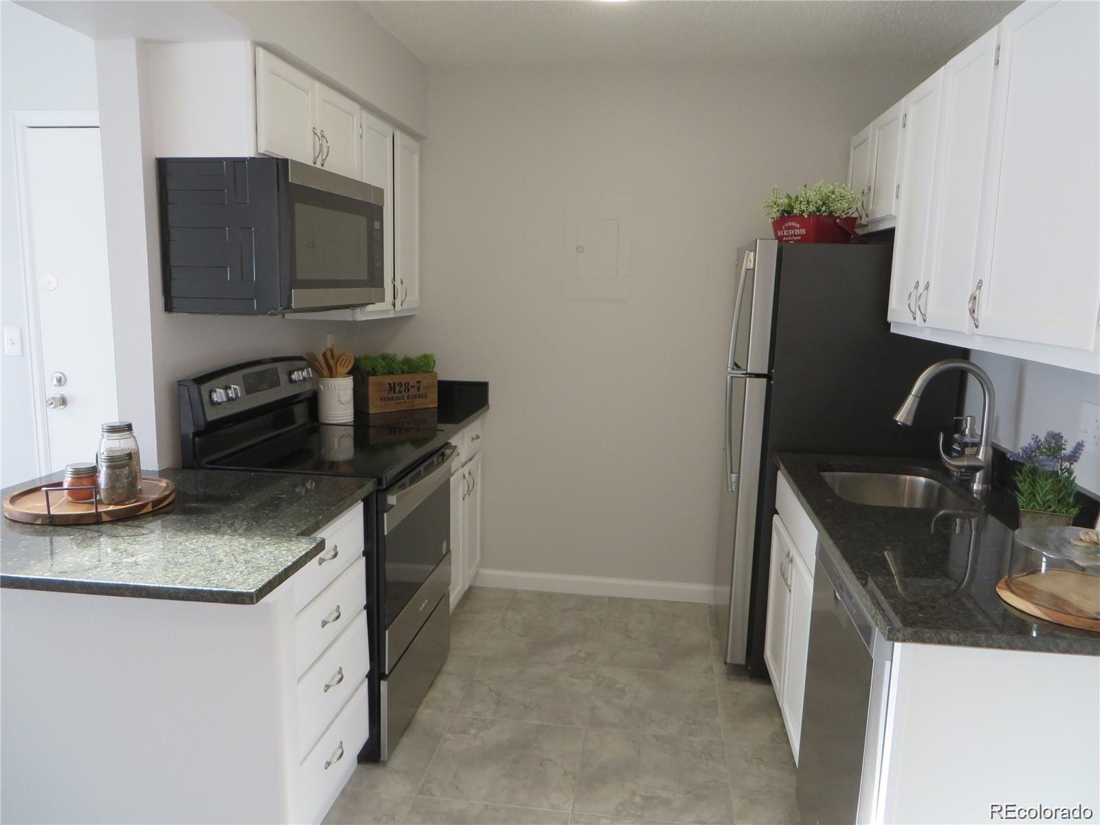 MLS Image #7 for 10150 e virginia avenue,denver, Colorado