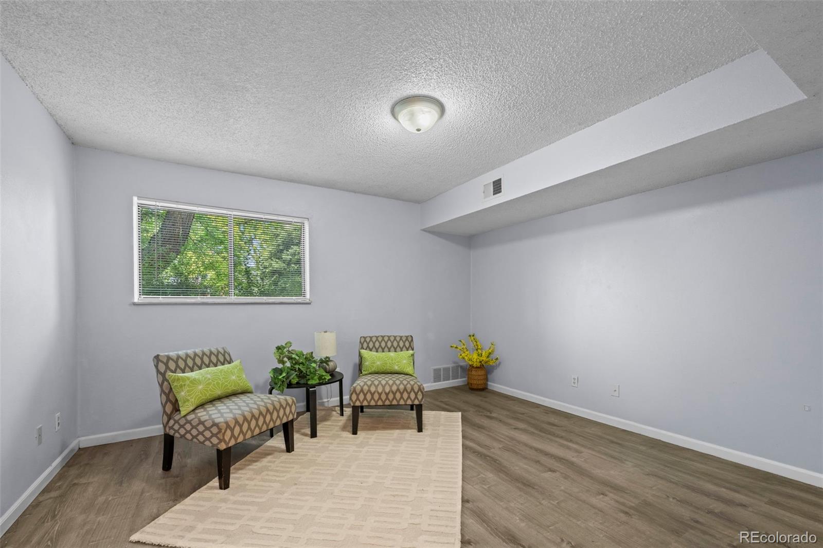 MLS Image #12 for 3121 s tamarac drive,denver, Colorado