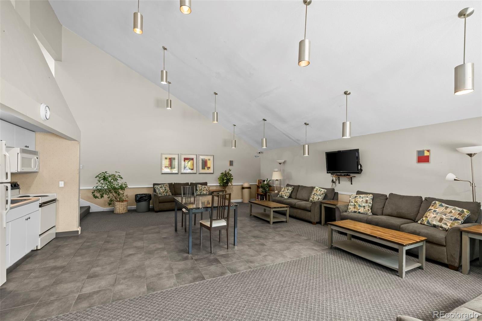 MLS Image #17 for 3121 s tamarac drive,denver, Colorado