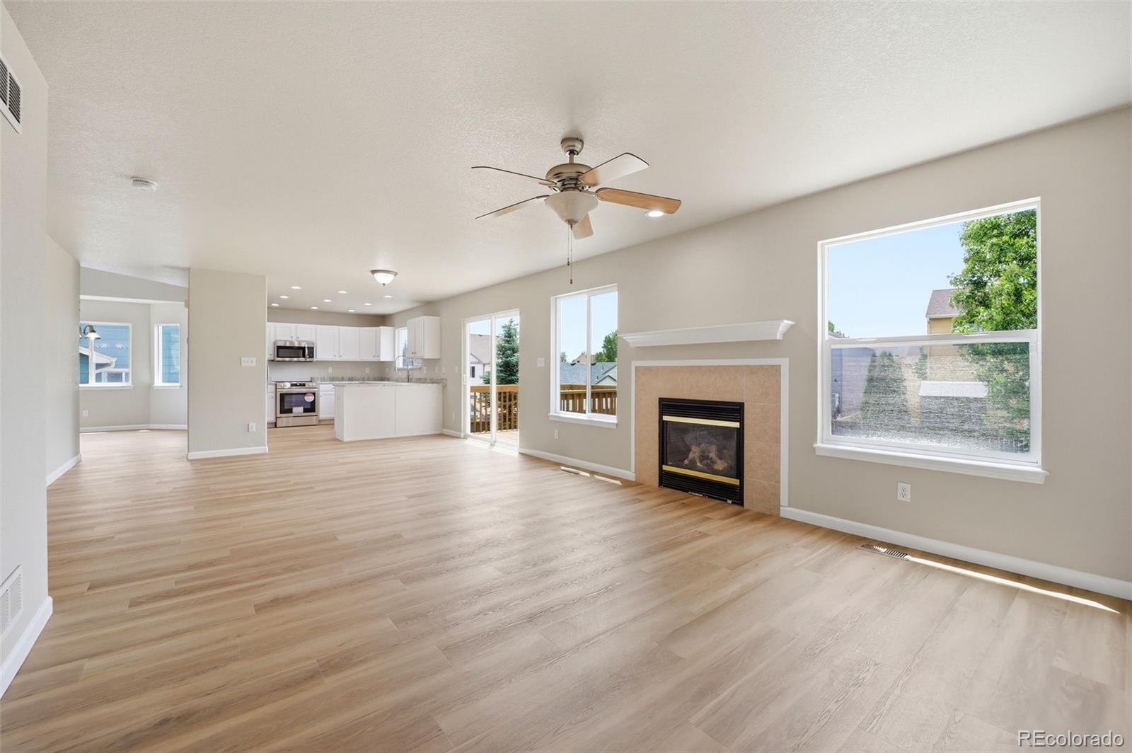 MLS Image #5 for 4922  dunecrest drive,colorado springs, Colorado