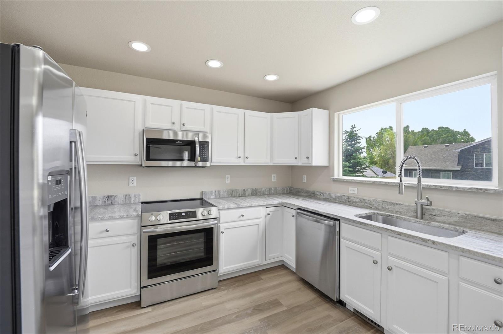 MLS Image #6 for 4922  dunecrest drive,colorado springs, Colorado