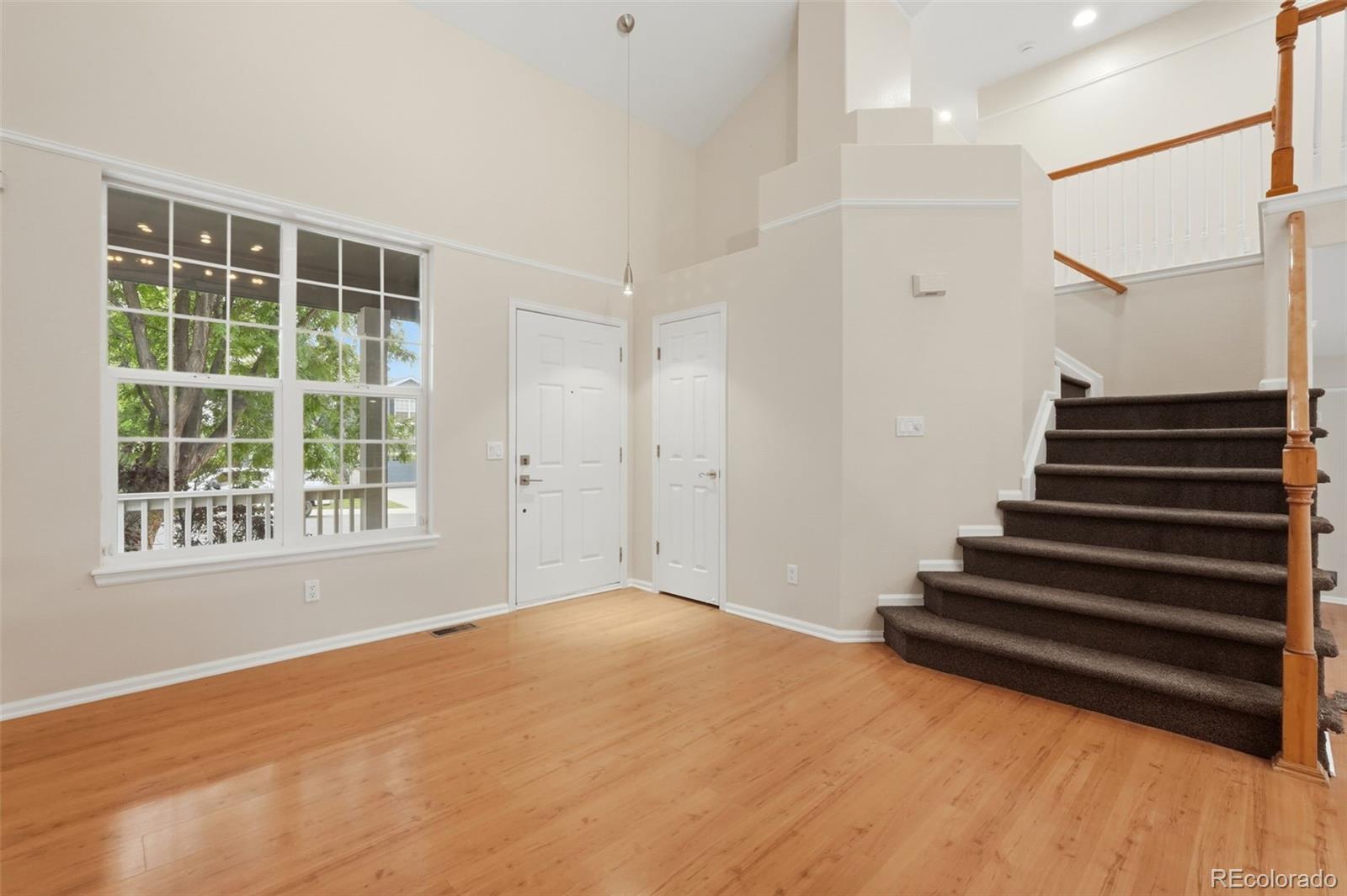 MLS Image #2 for 1161  riddlewood road,highlands ranch, Colorado