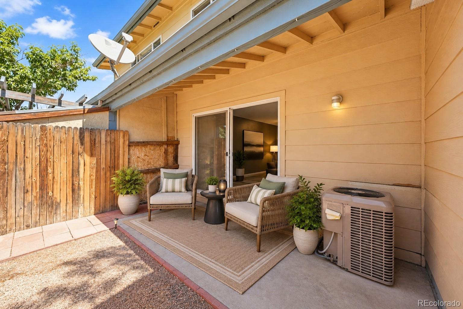 MLS Image #17 for 976  coronado parkway,denver, Colorado