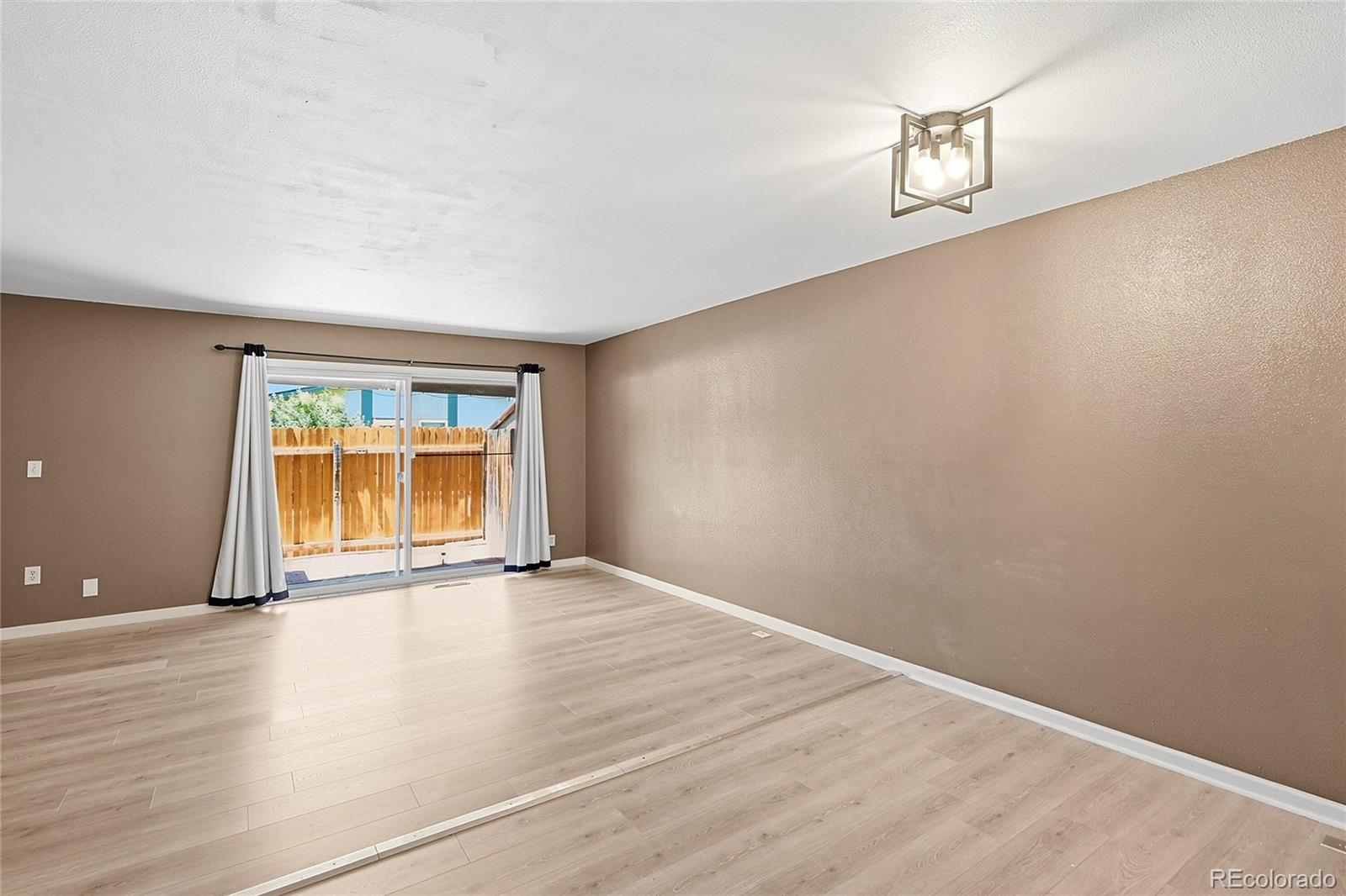 MLS Image #2 for 976  coronado parkway,denver, Colorado