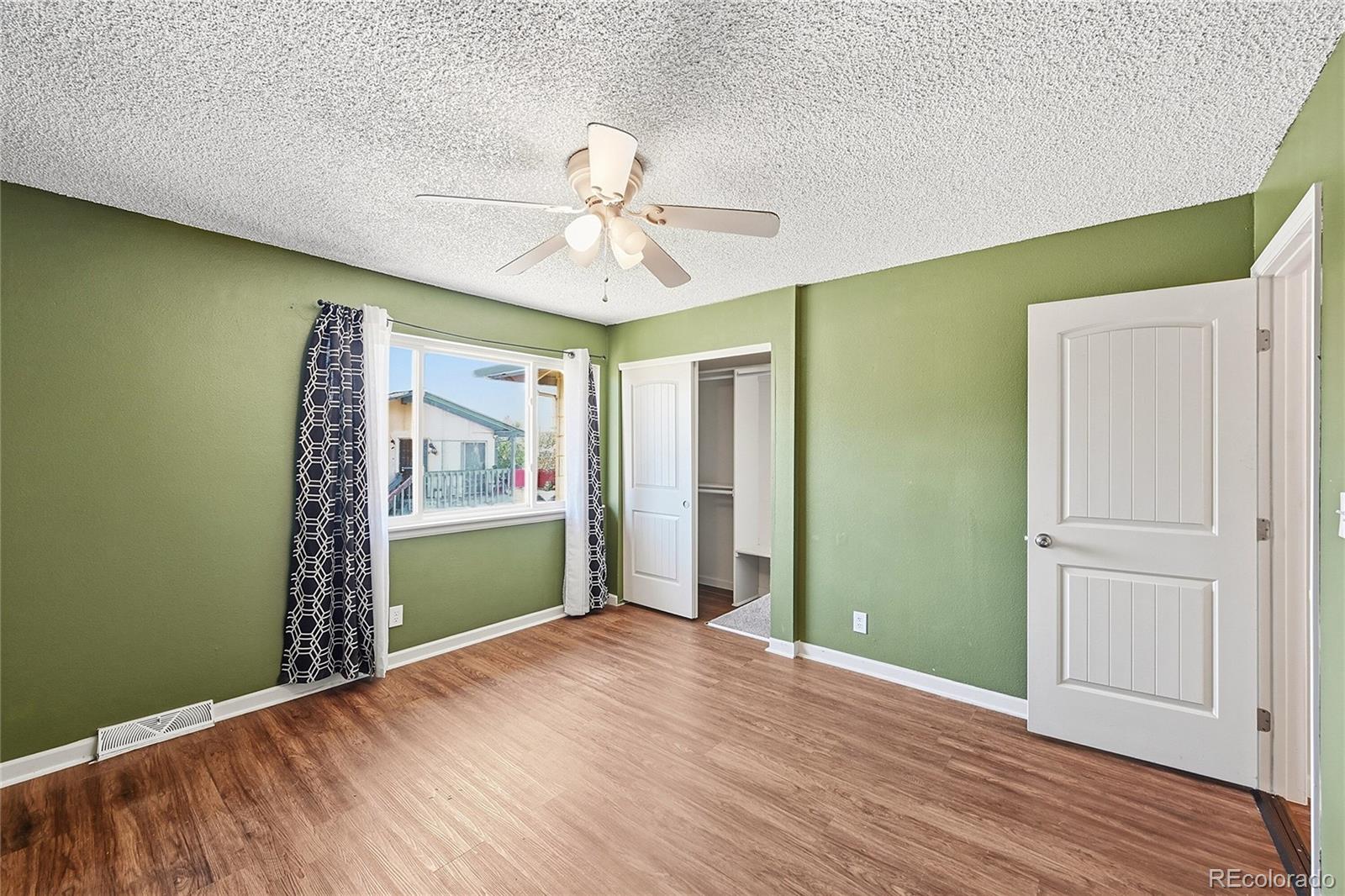 MLS Image #8 for 976  coronado parkway,denver, Colorado