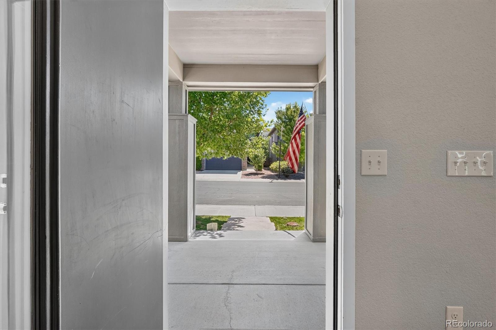 MLS Image #4 for 6827  canosa street,denver, Colorado