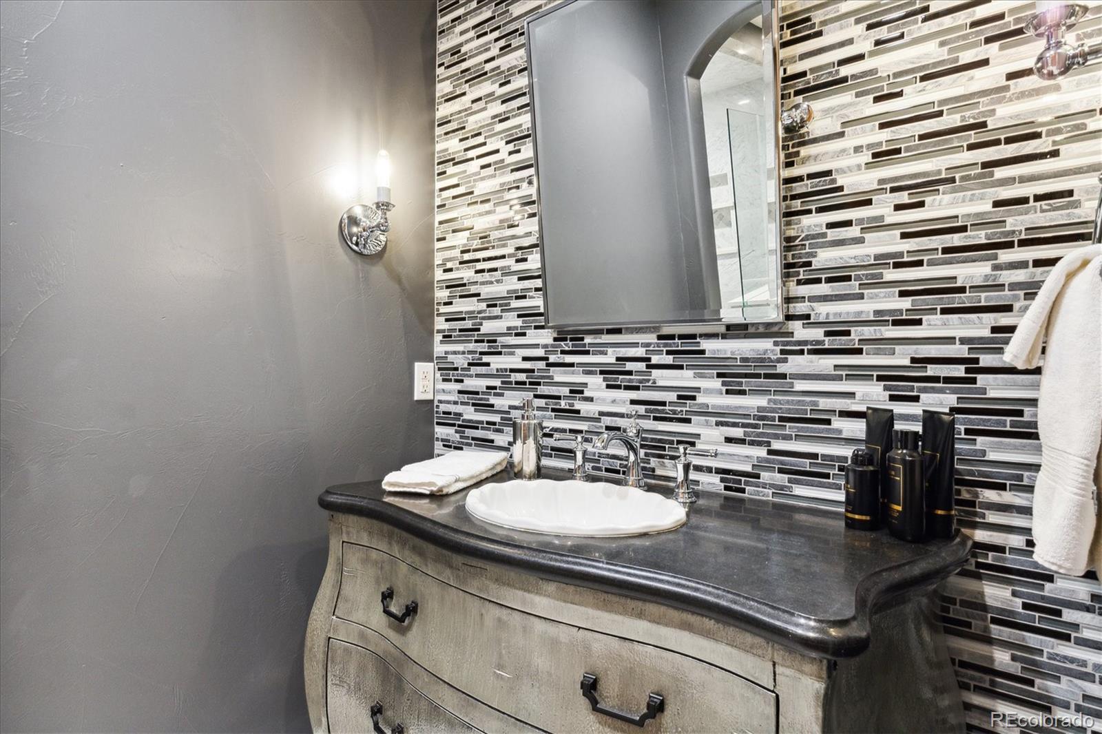 MLS Image #40 for 9555  silent hills lane,lone tree, Colorado