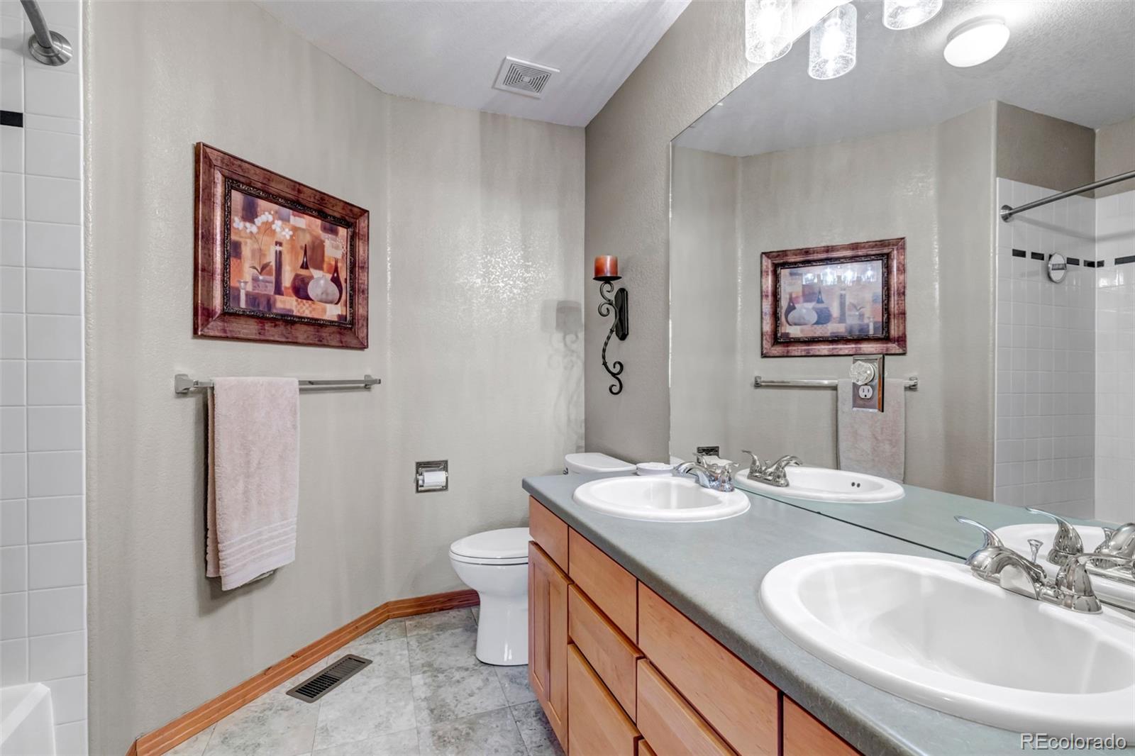 MLS Image #32 for 8466 s nelson street,littleton, Colorado