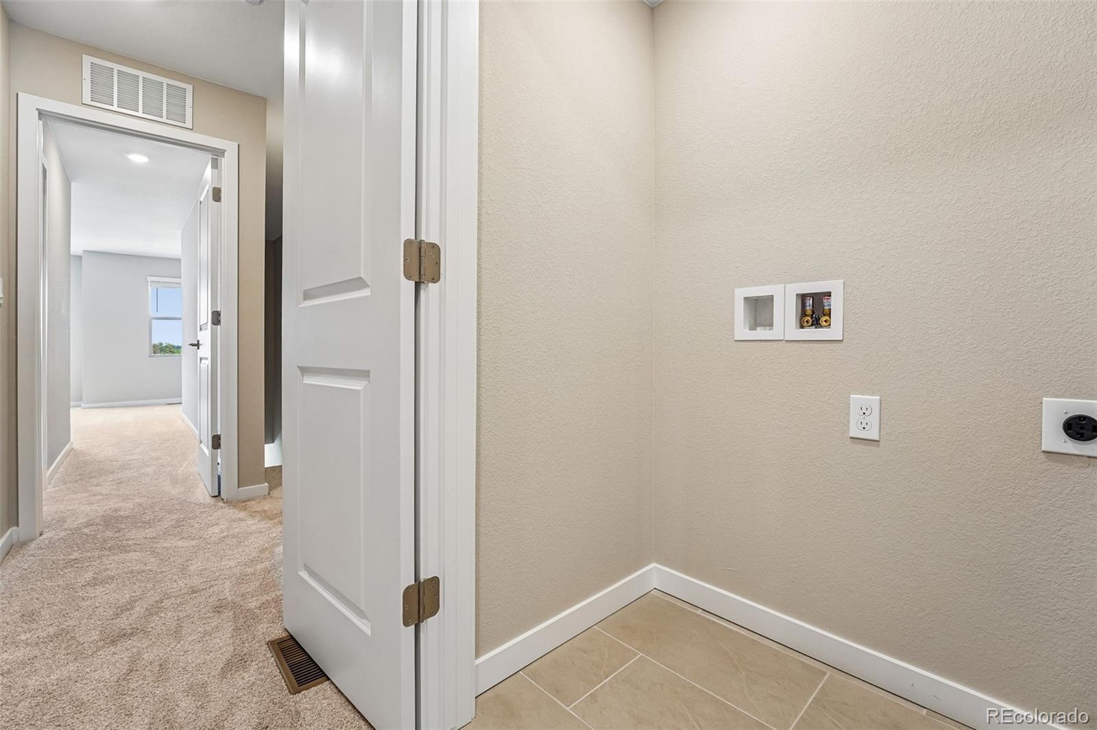 MLS Image #33 for 6816  kendrick lane,arvada, Colorado