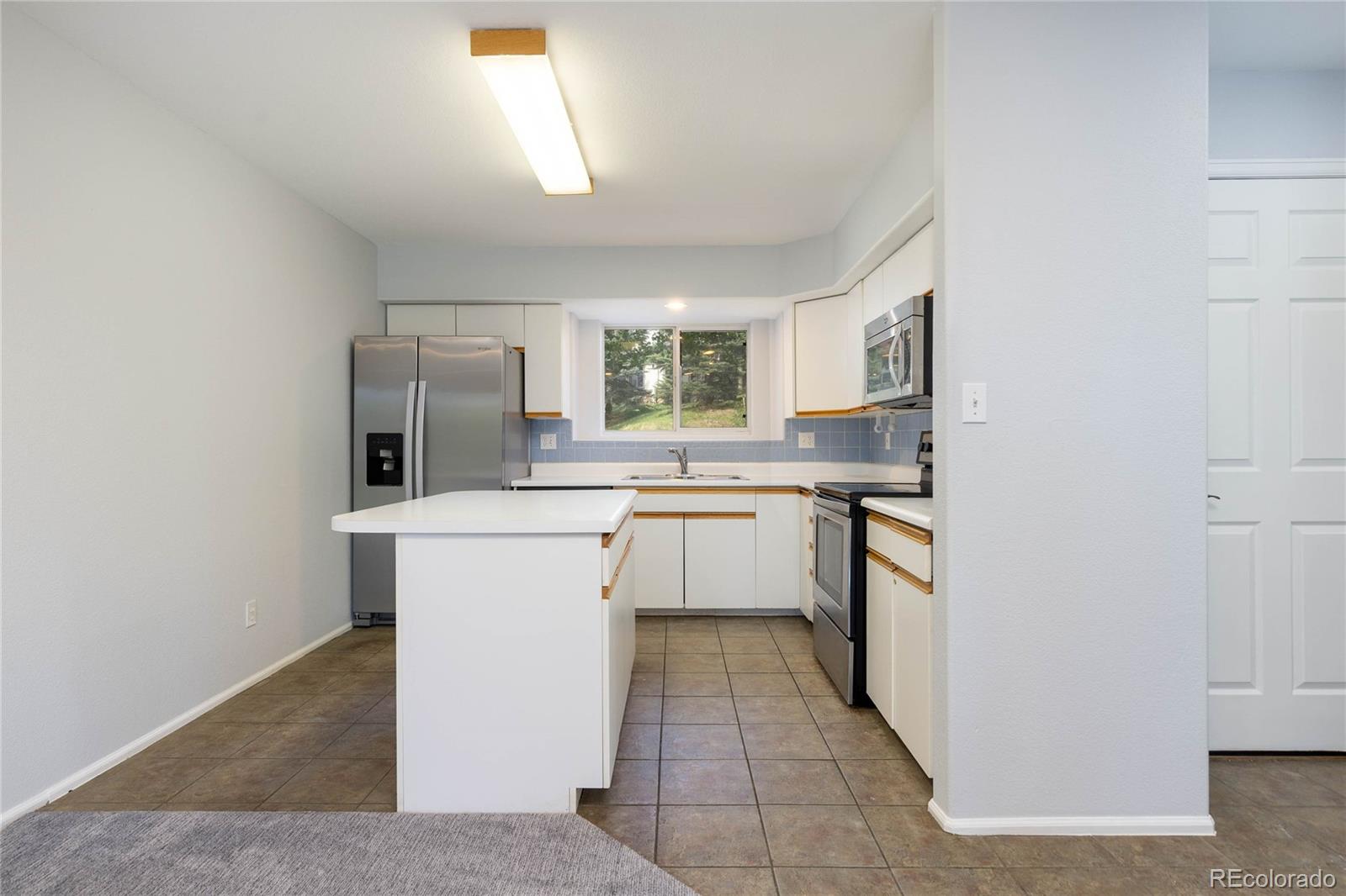 MLS Image #4 for 77  corinthian circle,dillon, Colorado