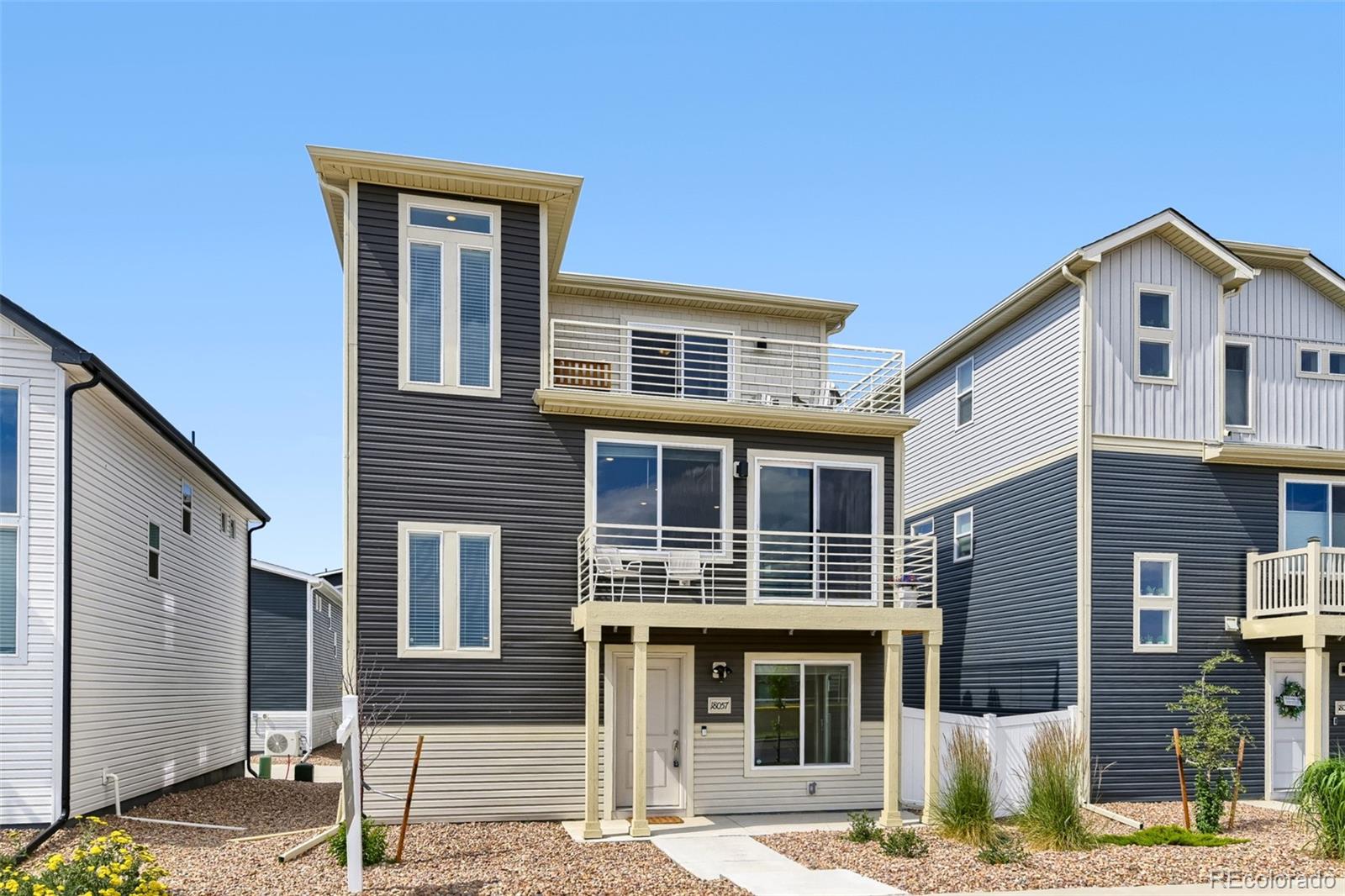 MLS Image #1 for 18057 e 51st avenue,denver, Colorado