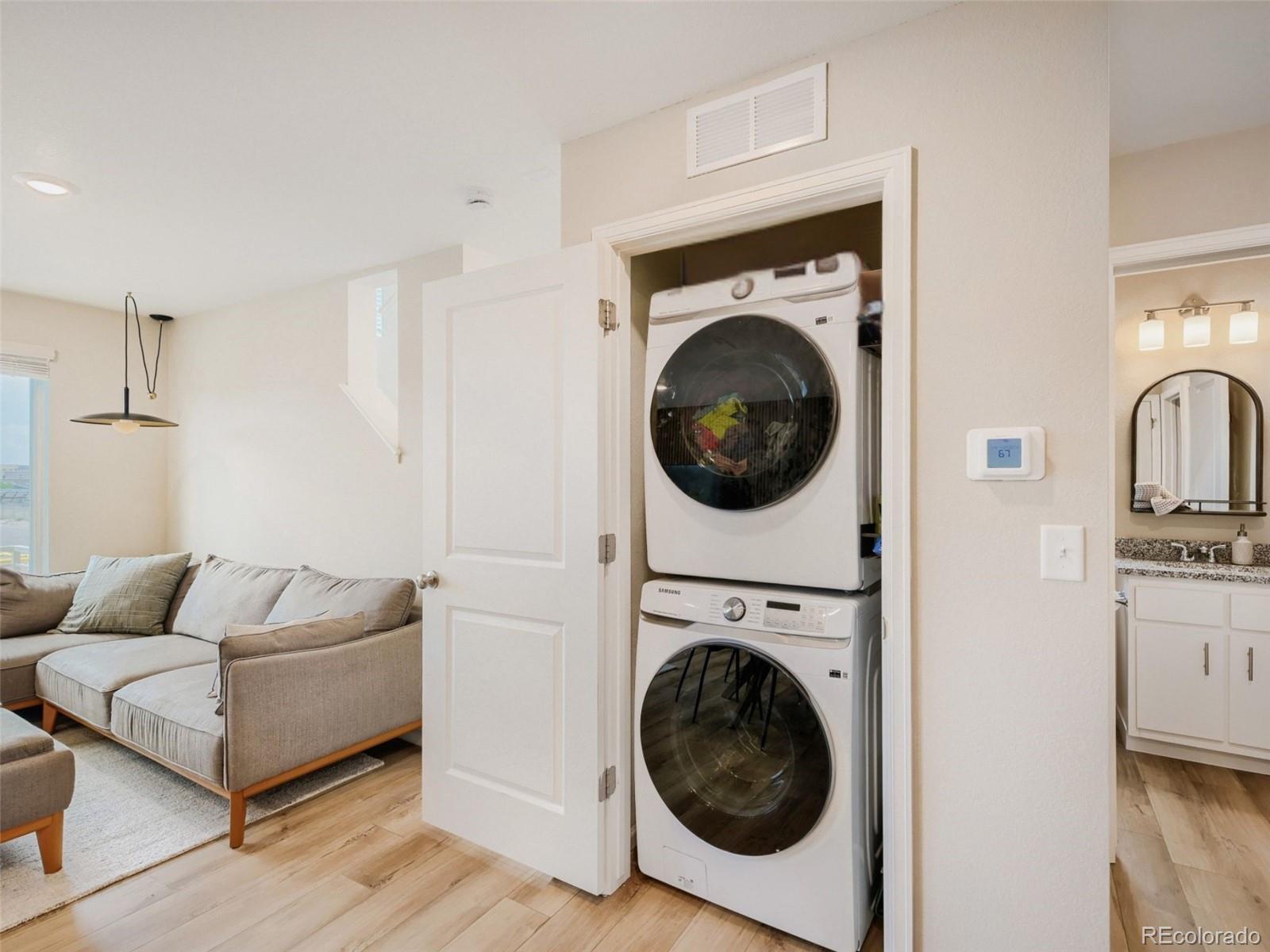 MLS Image #14 for 18057 e 51st avenue,denver, Colorado