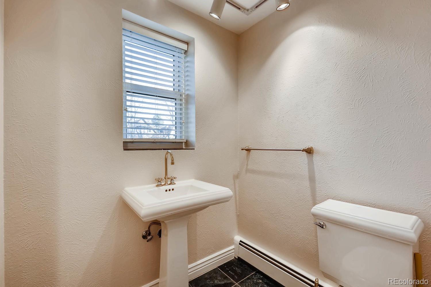 MLS Image #19 for 1634  steele street,denver, Colorado