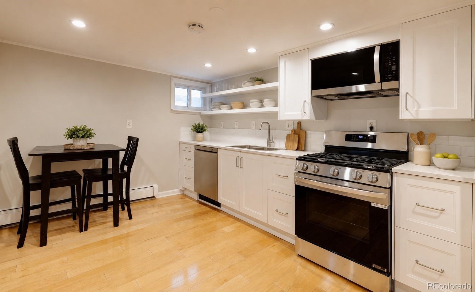 MLS Image #33 for 1634  steele street,denver, Colorado