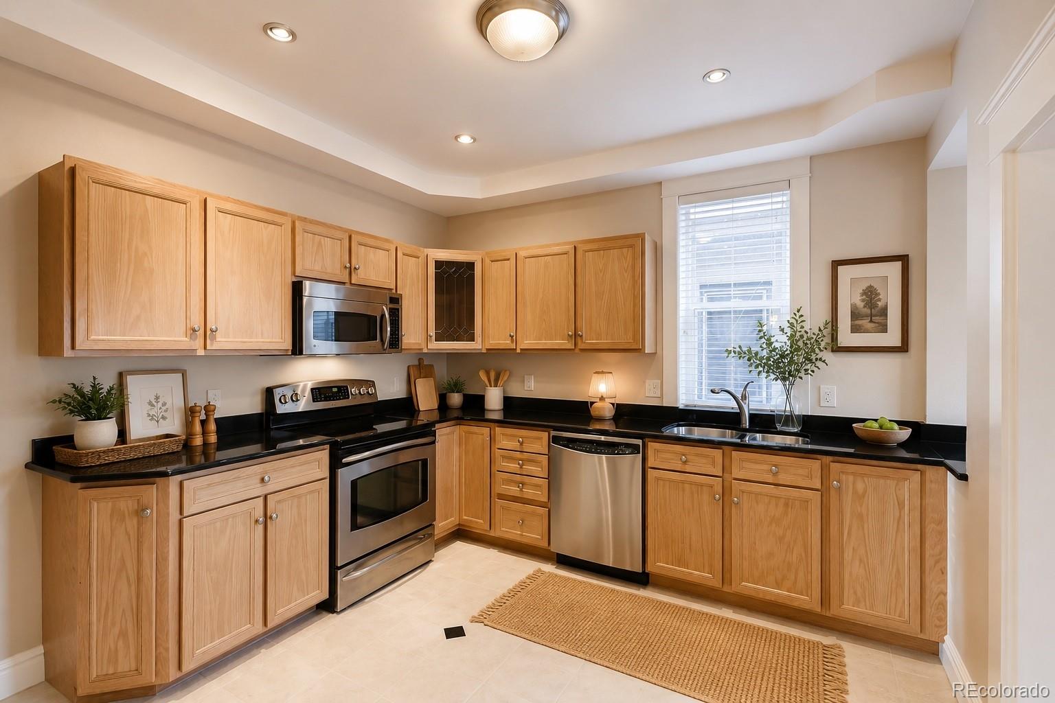 MLS Image #4 for 1634  steele street,denver, Colorado