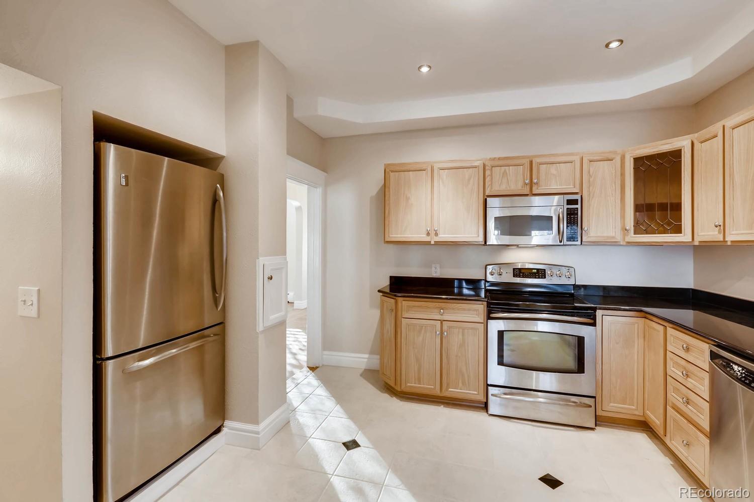 MLS Image #5 for 1634  steele street,denver, Colorado