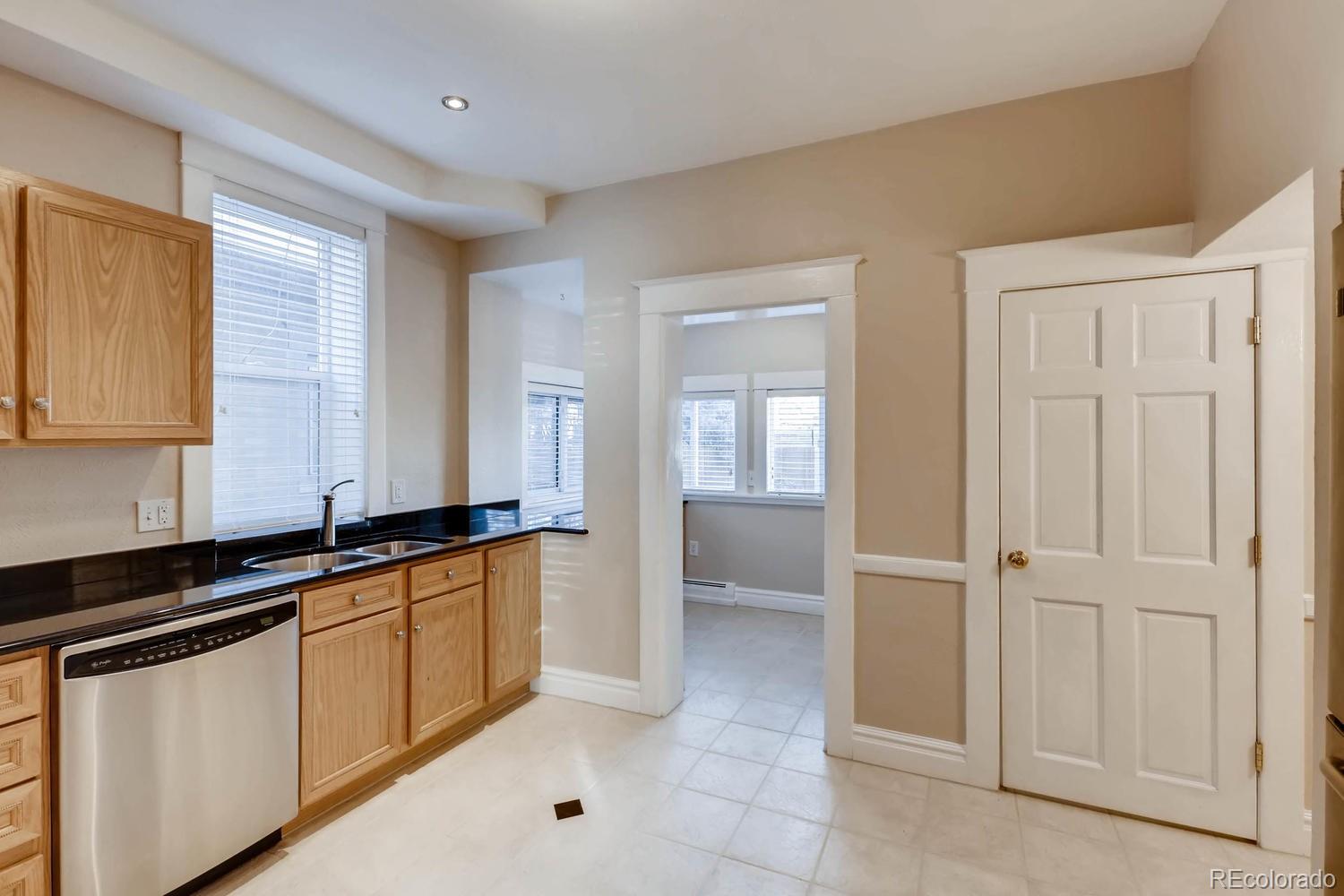MLS Image #7 for 1634  steele street,denver, Colorado