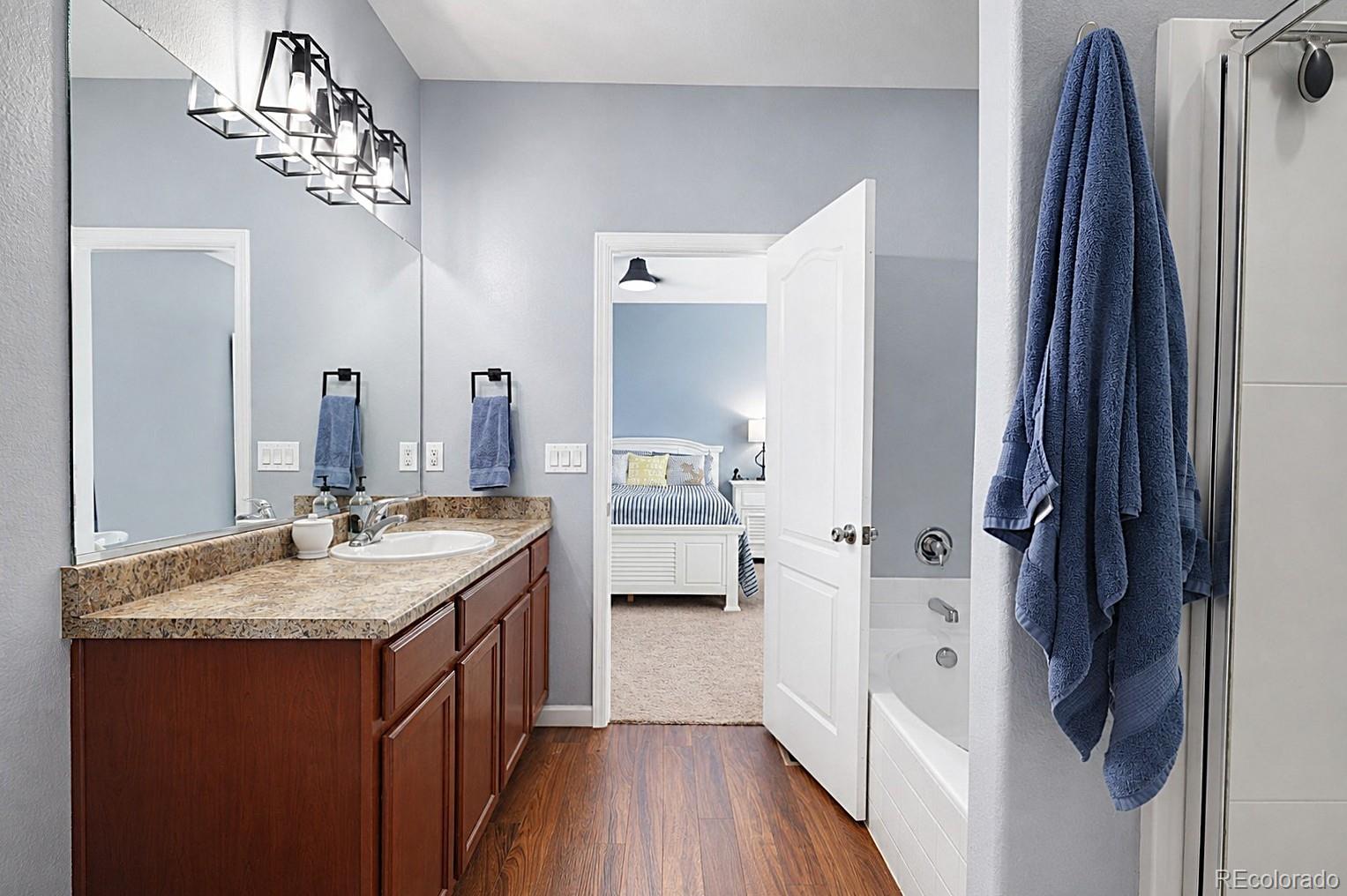 MLS Image #30 for 9573  cherry lane,denver, Colorado