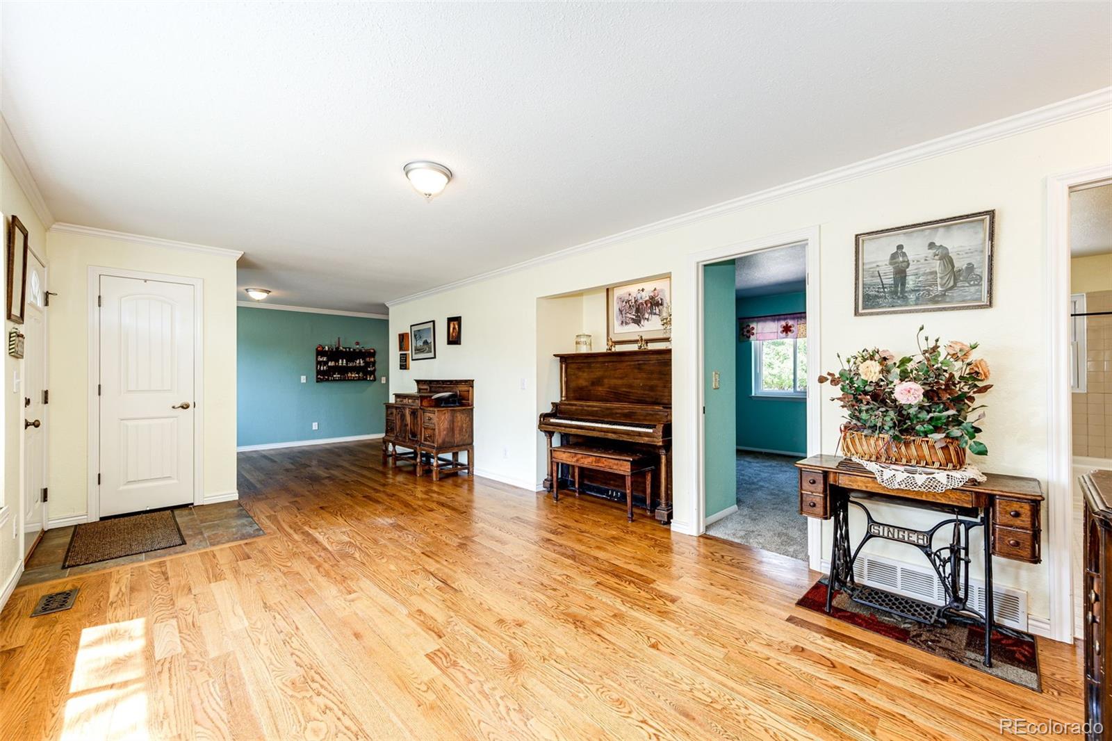 MLS Image #15 for 34509  county road 21 ,elizabeth, Colorado