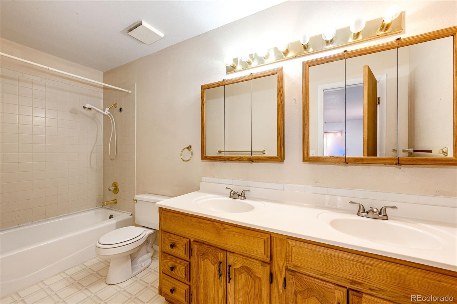 MLS Image #31 for 34509  county road 21 ,elizabeth, Colorado