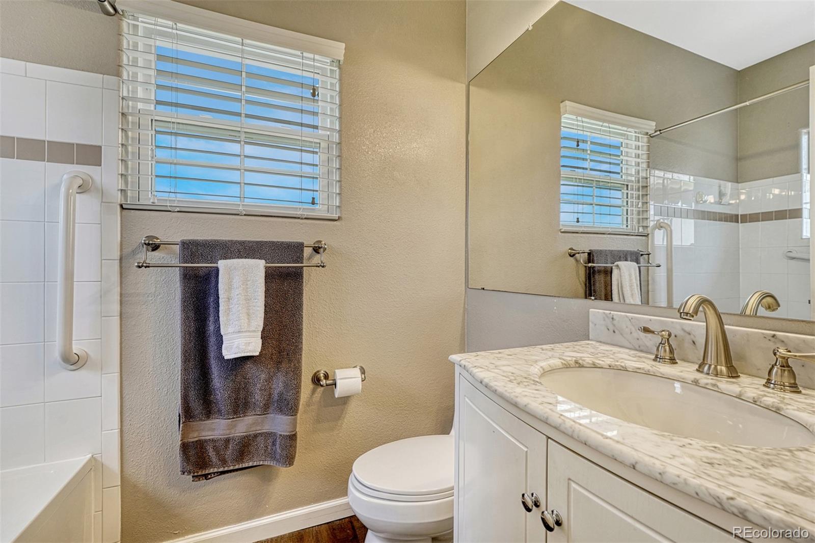 MLS Image #17 for 1651 w canal circle,littleton, Colorado