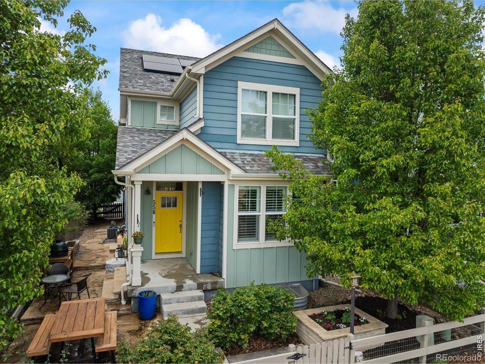 MLS Image #2 for 556  straight creek way,lafayette, Colorado