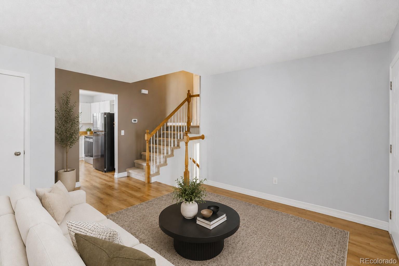 MLS Image #3 for 20652 e batavia drive,aurora, Colorado