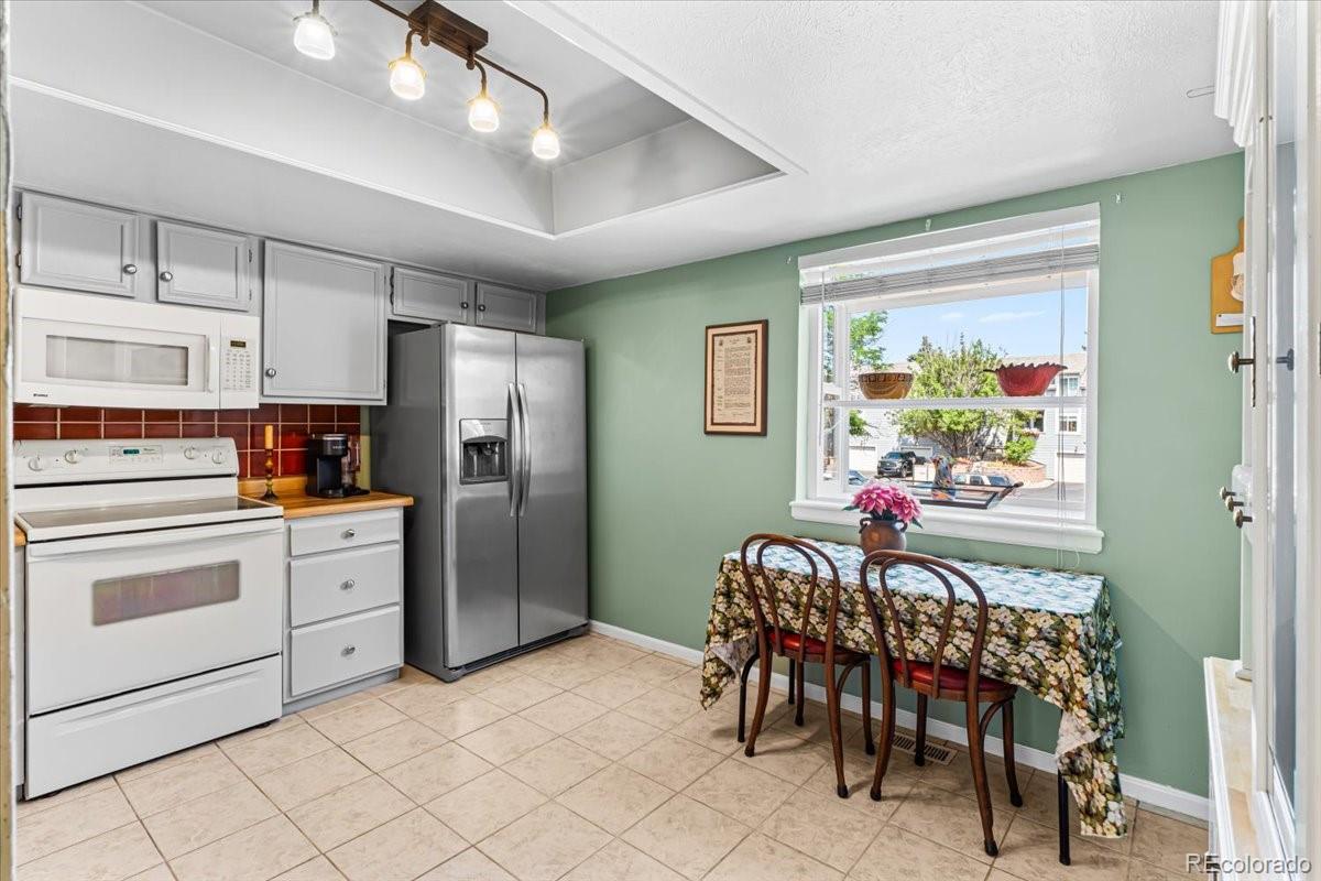 MLS Image #9 for 13652 e evans avenue,aurora, Colorado