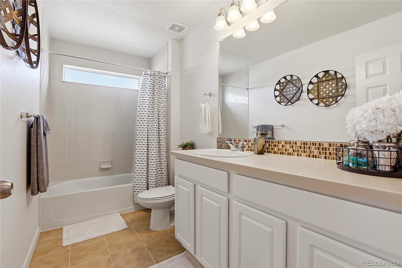 MLS Image #28 for 17331  drake street,broomfield, Colorado