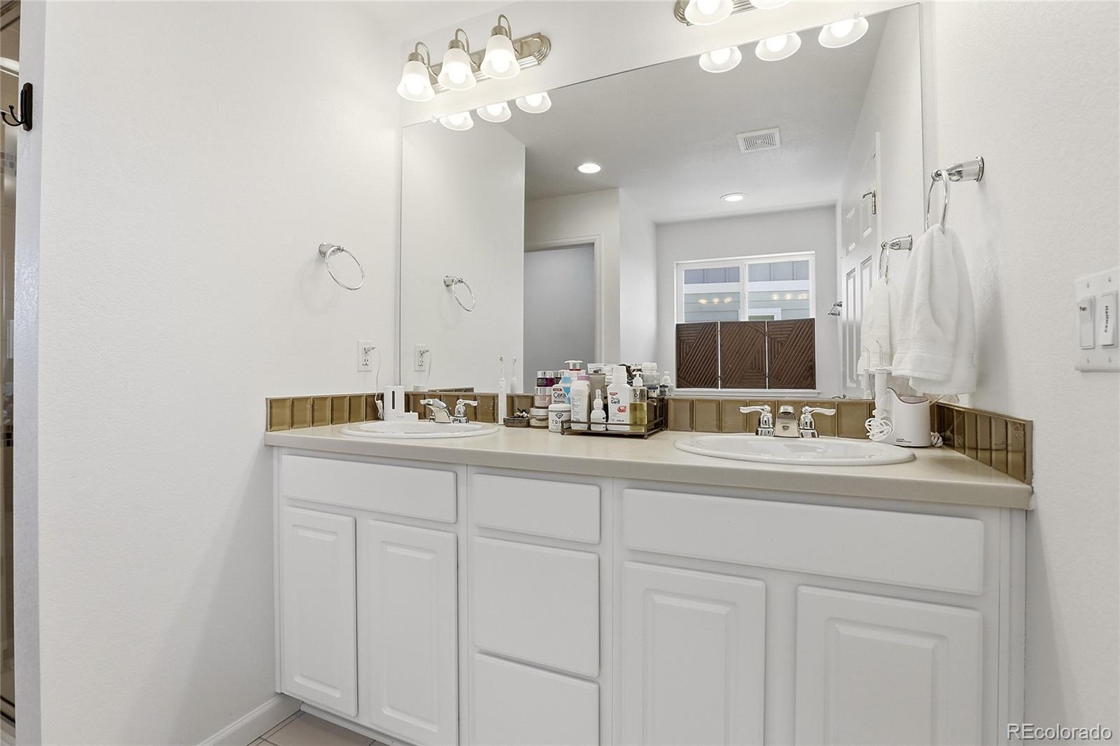 MLS Image #30 for 17331  drake street,broomfield, Colorado
