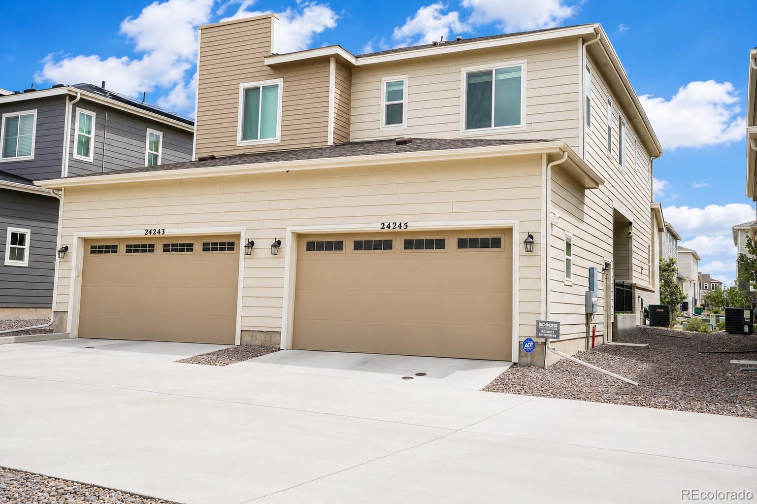 MLS Image #33 for 24245 e 41st avenue,aurora, Colorado