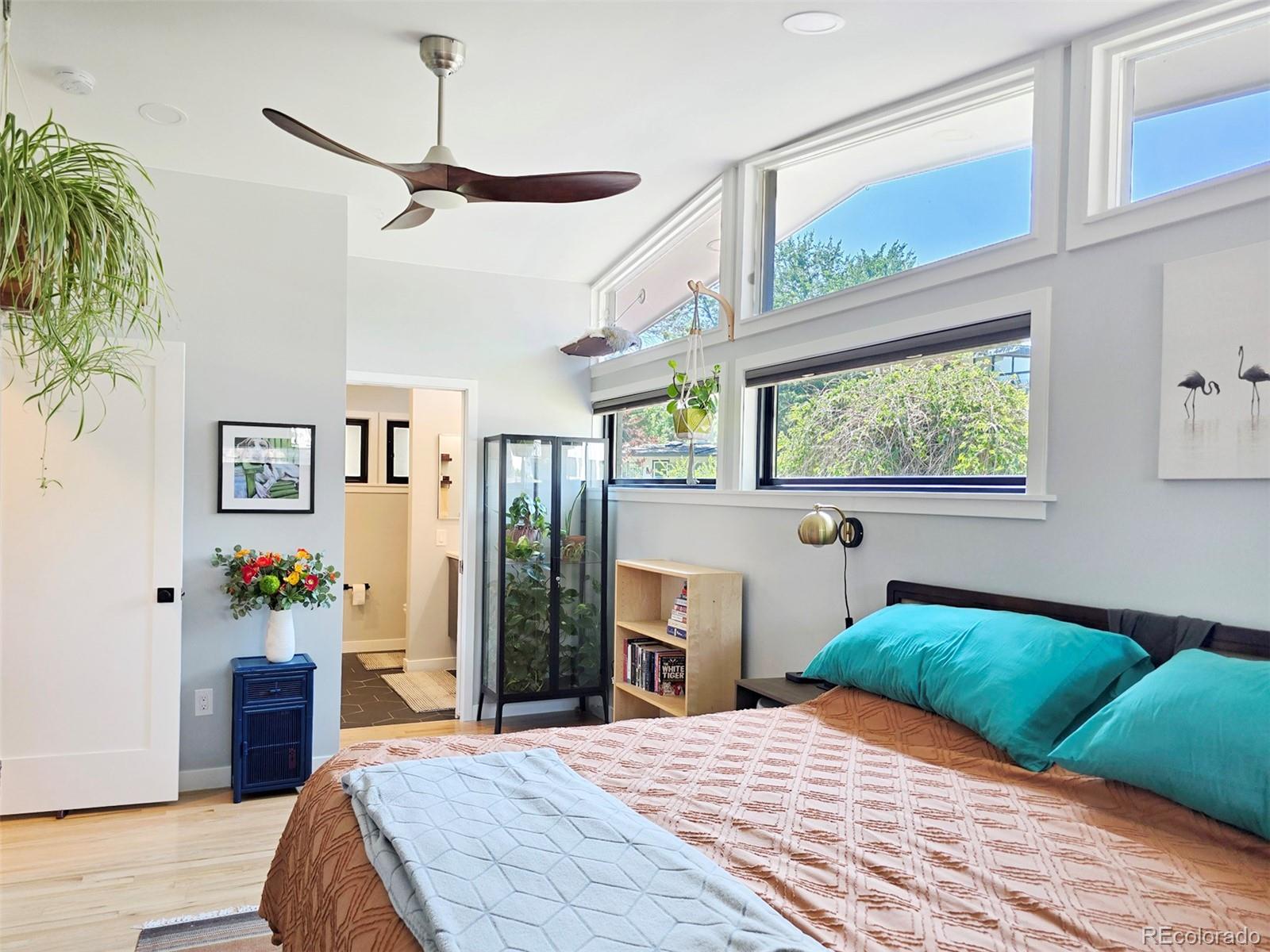 MLS Image #12 for 2635 s garfield way,denver, Colorado